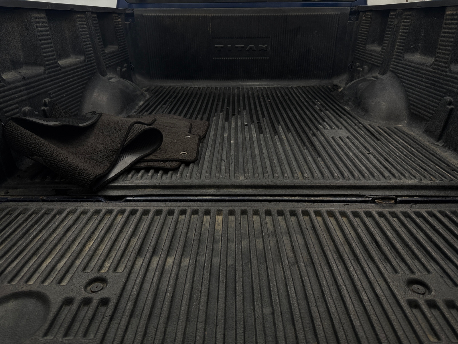 Thumbnail: 2019 Nissan Titan - 7
