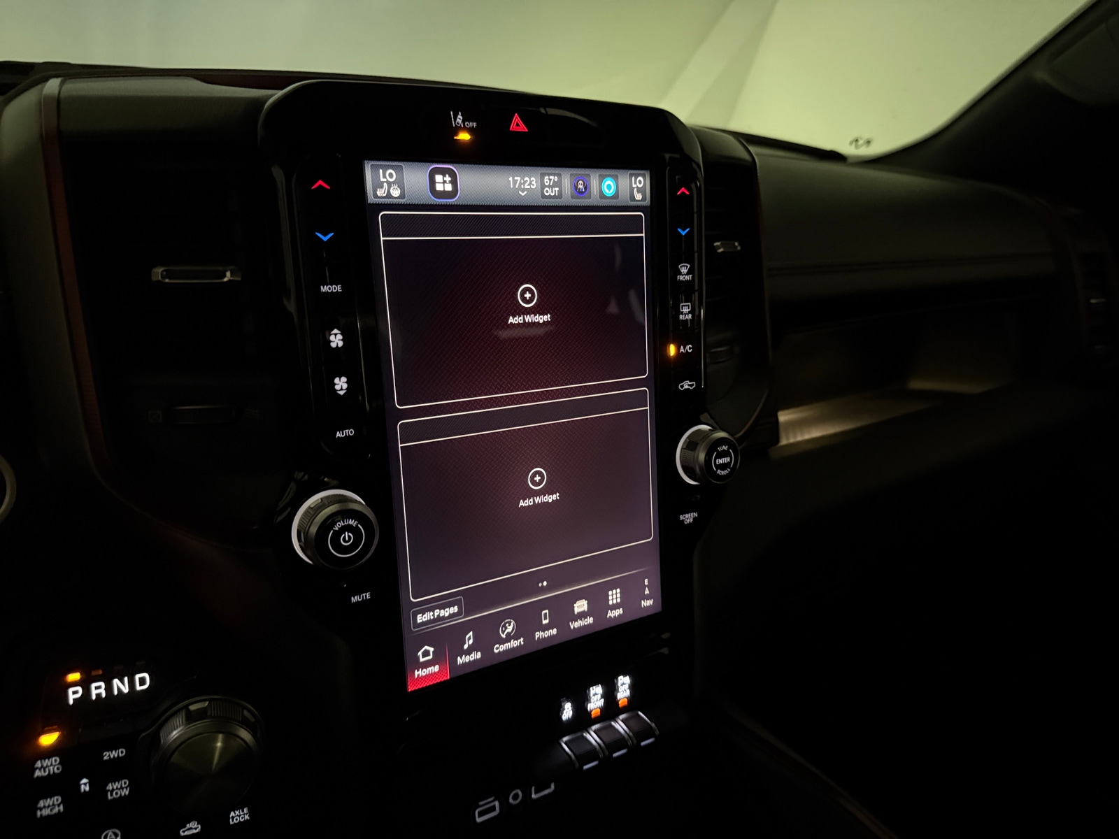 Thumbnail: 2026 RAM 1500 - 4