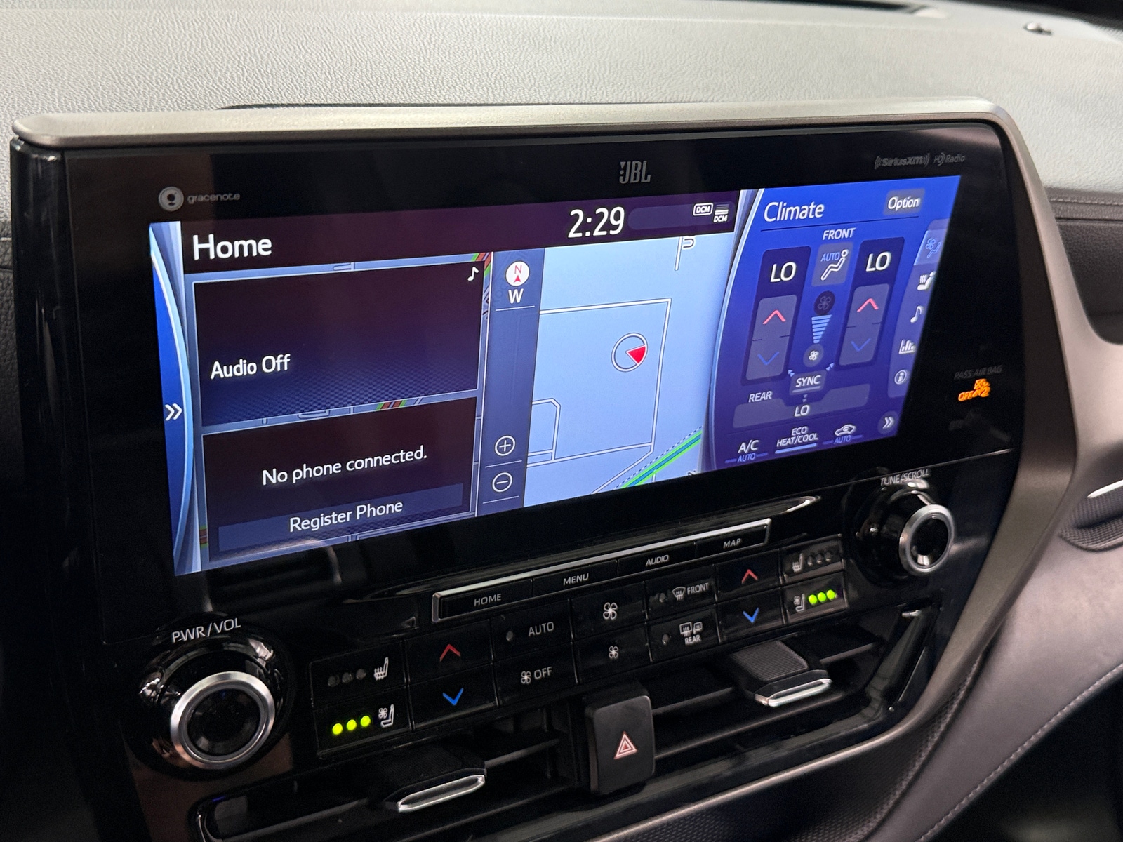 Thumbnail: 2021 Toyota Highlander - 3