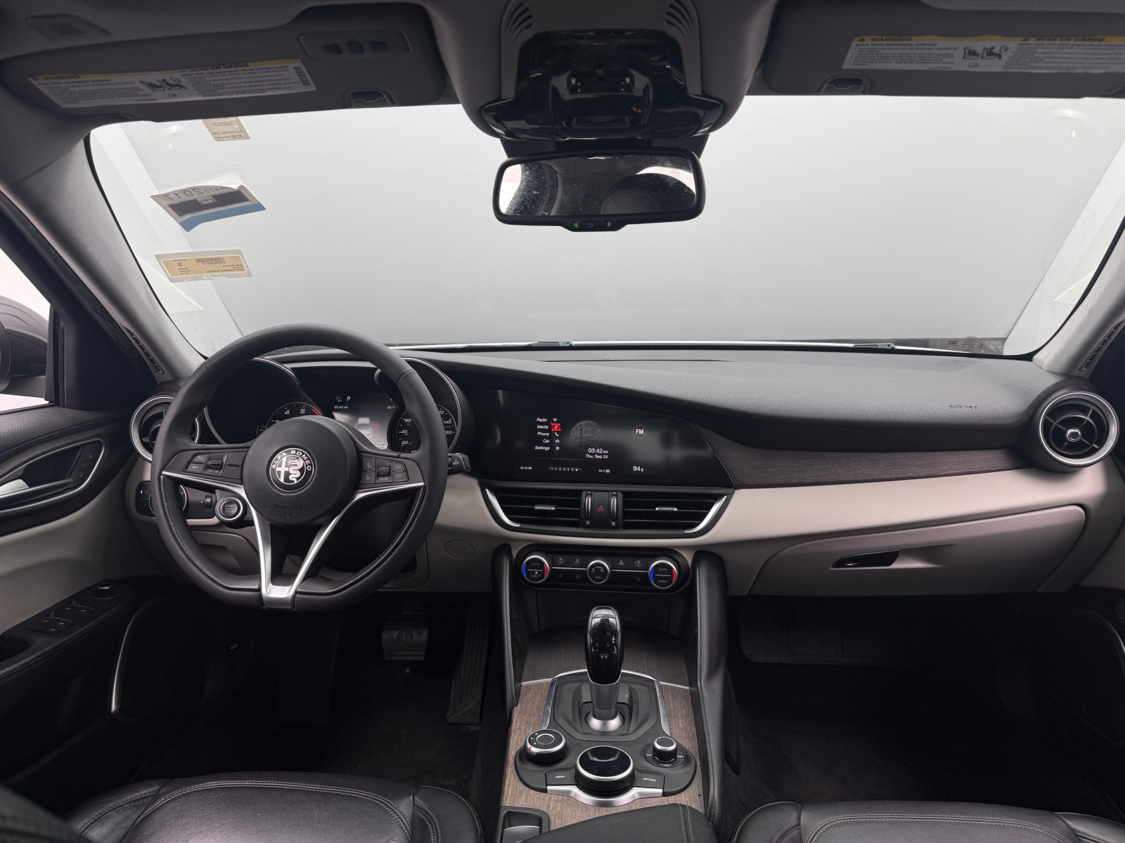 Thumbnail: 2019 Alfa Romeo Giulia - 2