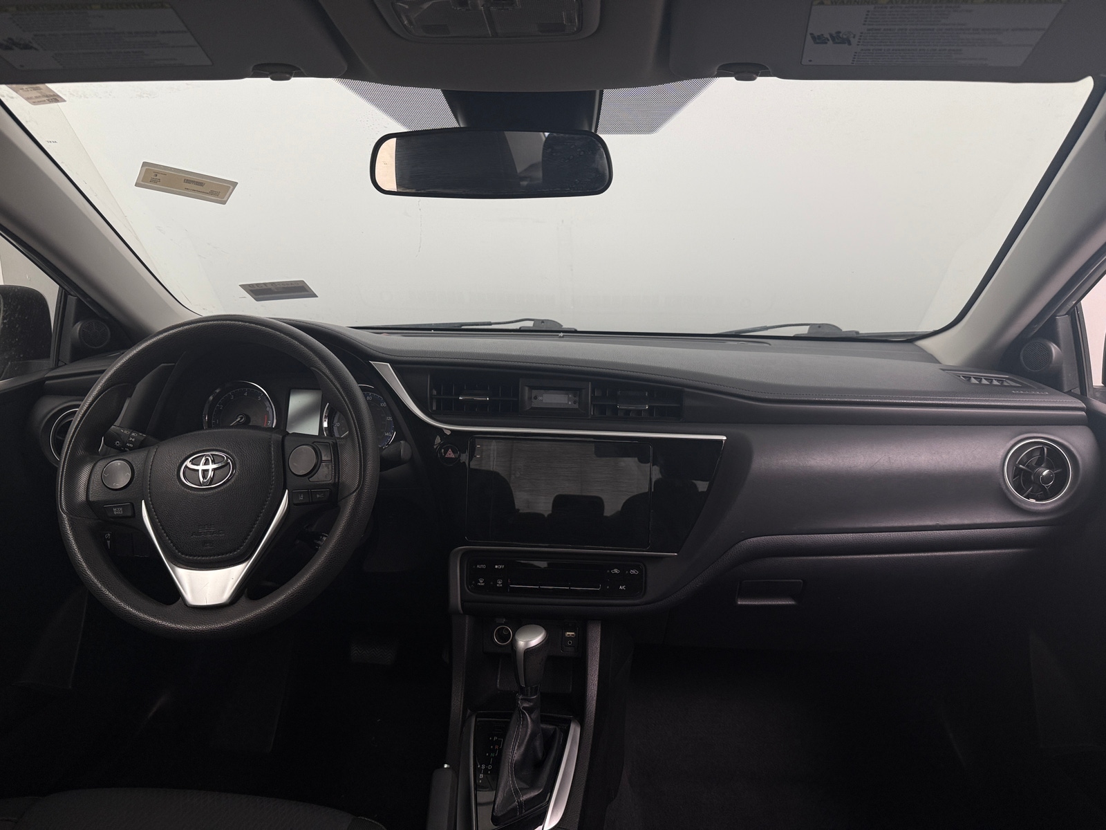 Thumbnail: 2019 Toyota Corolla - 3