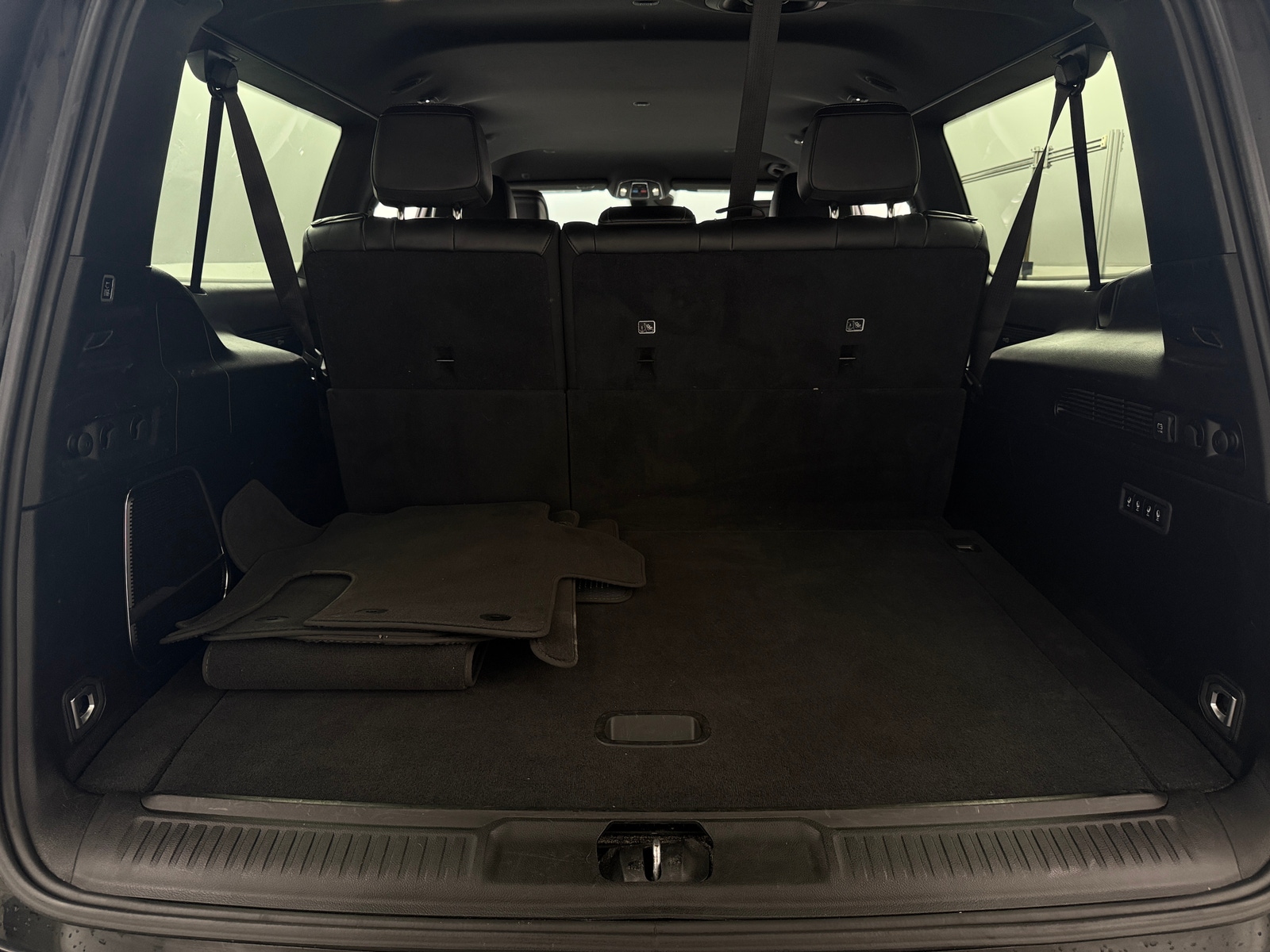Thumbnail: 2024 Jeep Wagoneer - 6