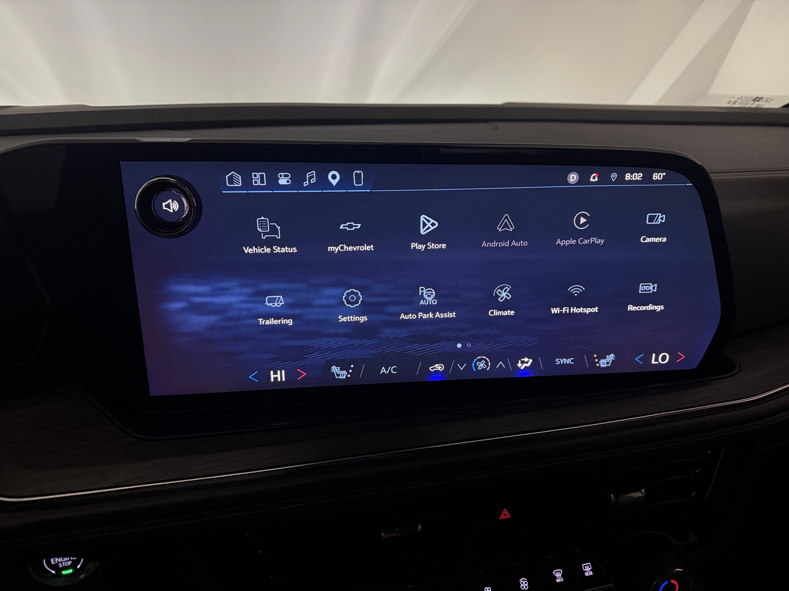 Thumbnail: 2025 Chevrolet Suburban - 3