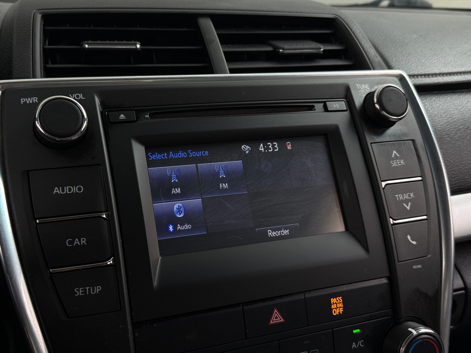 Thumbnail: 2015 Toyota Camry - 4