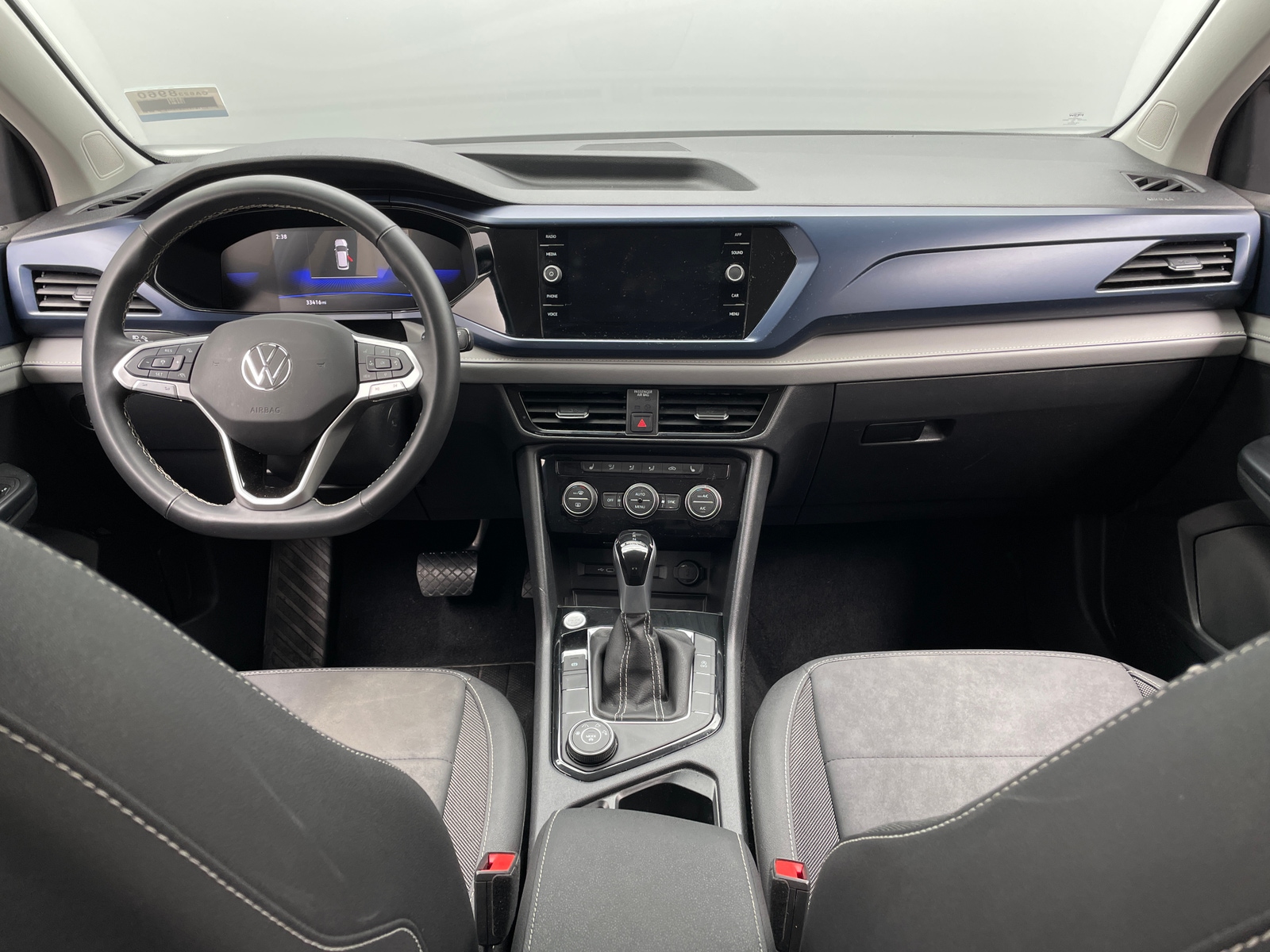 Thumbnail: 2024 Volkswagen Taos - 3