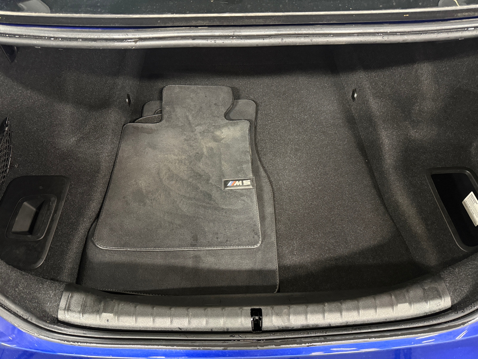 Thumbnail: 2019 BMW M5 - 6