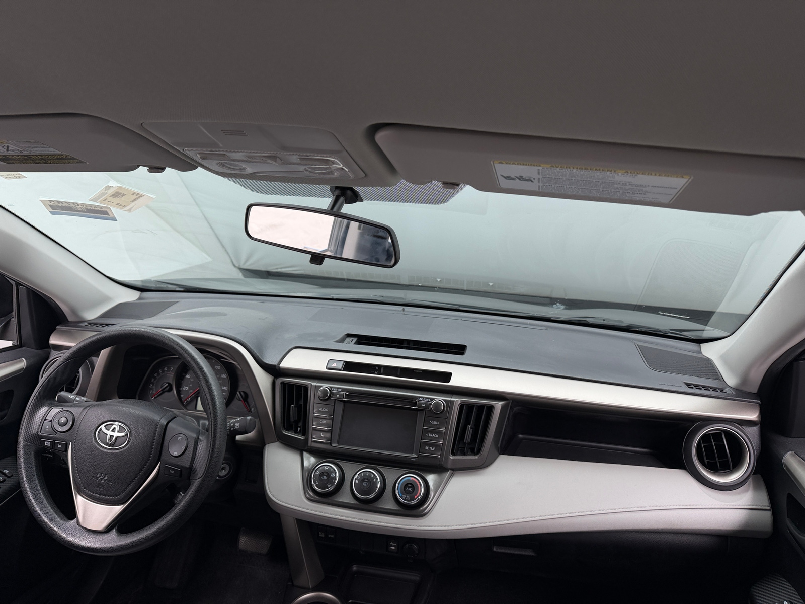 Thumbnail: 2014 Toyota RAV4 - 3