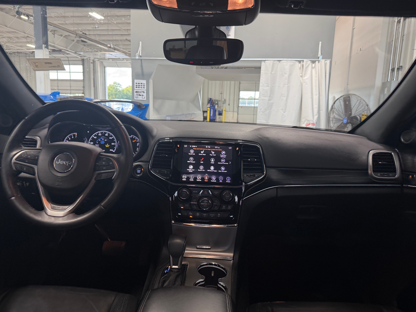 Thumbnail: 2019 Jeep Grand Cherokee - 2