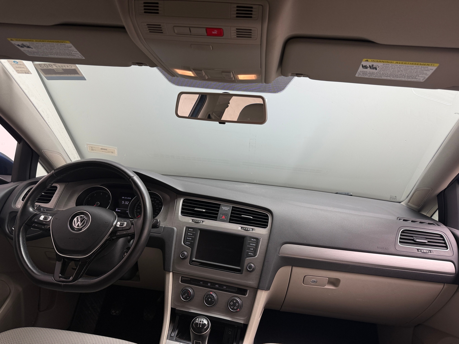 Thumbnail: 2016 Volkswagen Golf - 3