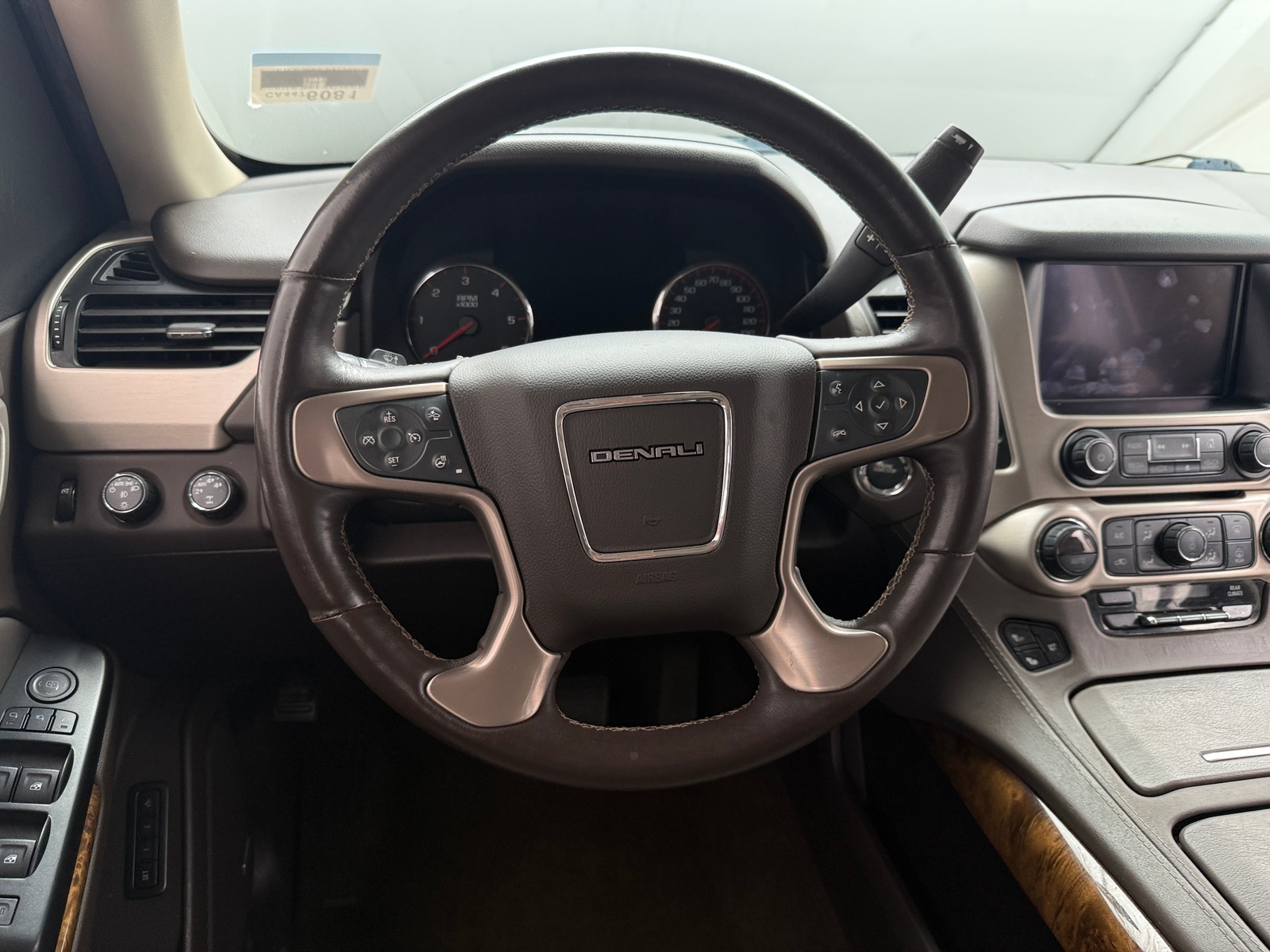 Thumbnail: 2015 GMC Yukon - 4