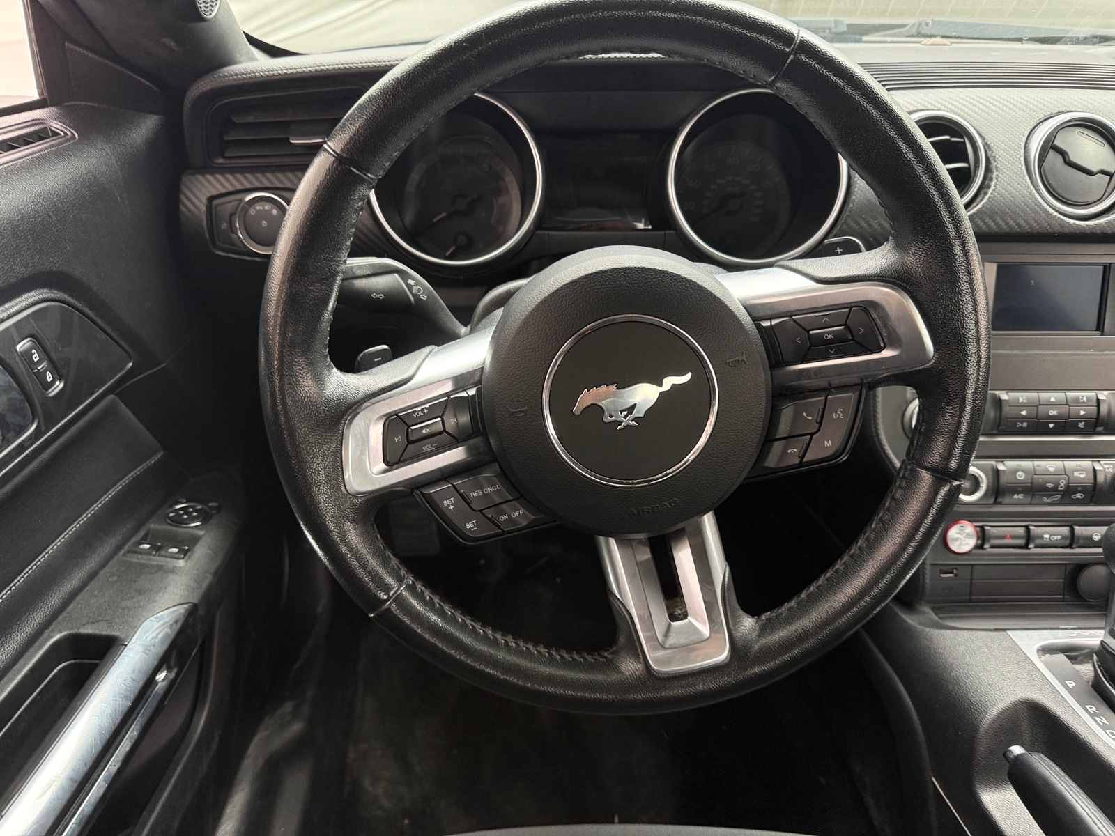 Thumbnail: 2019 Ford Mustang - 4