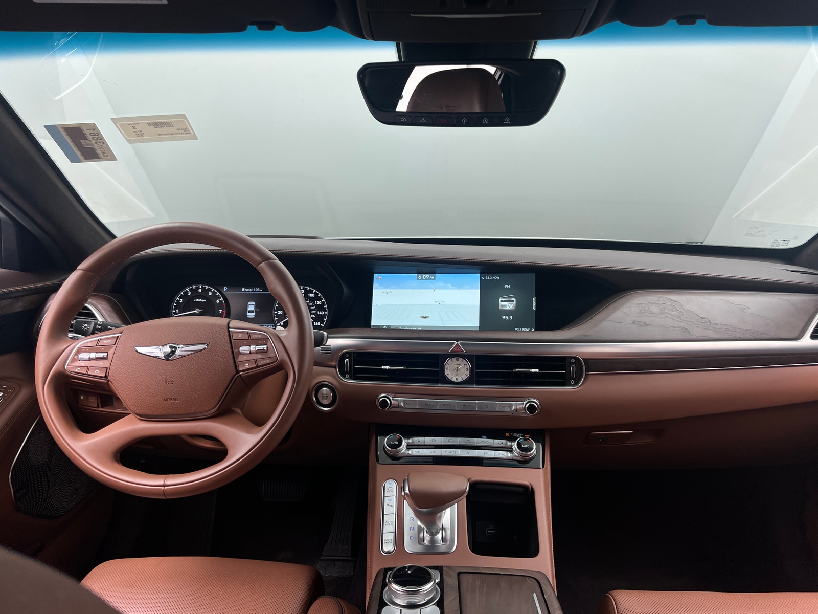 Thumbnail: 2022 Genesis G90 - 2
