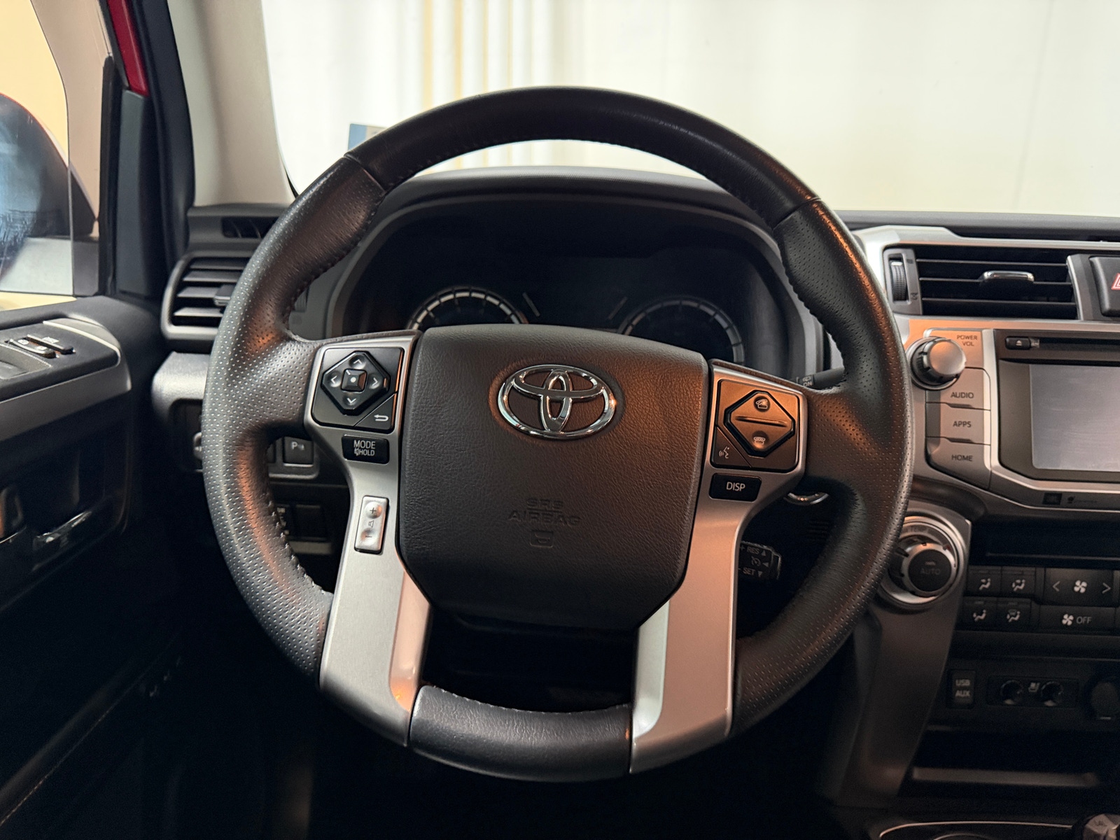 Thumbnail: 2016 Toyota 4Runner - 5