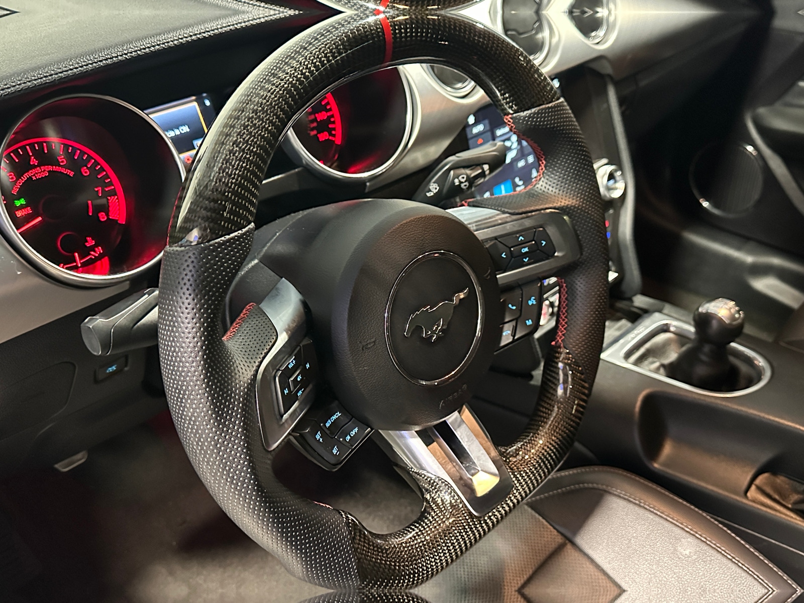 Thumbnail: 2018 Ford Mustang - 3