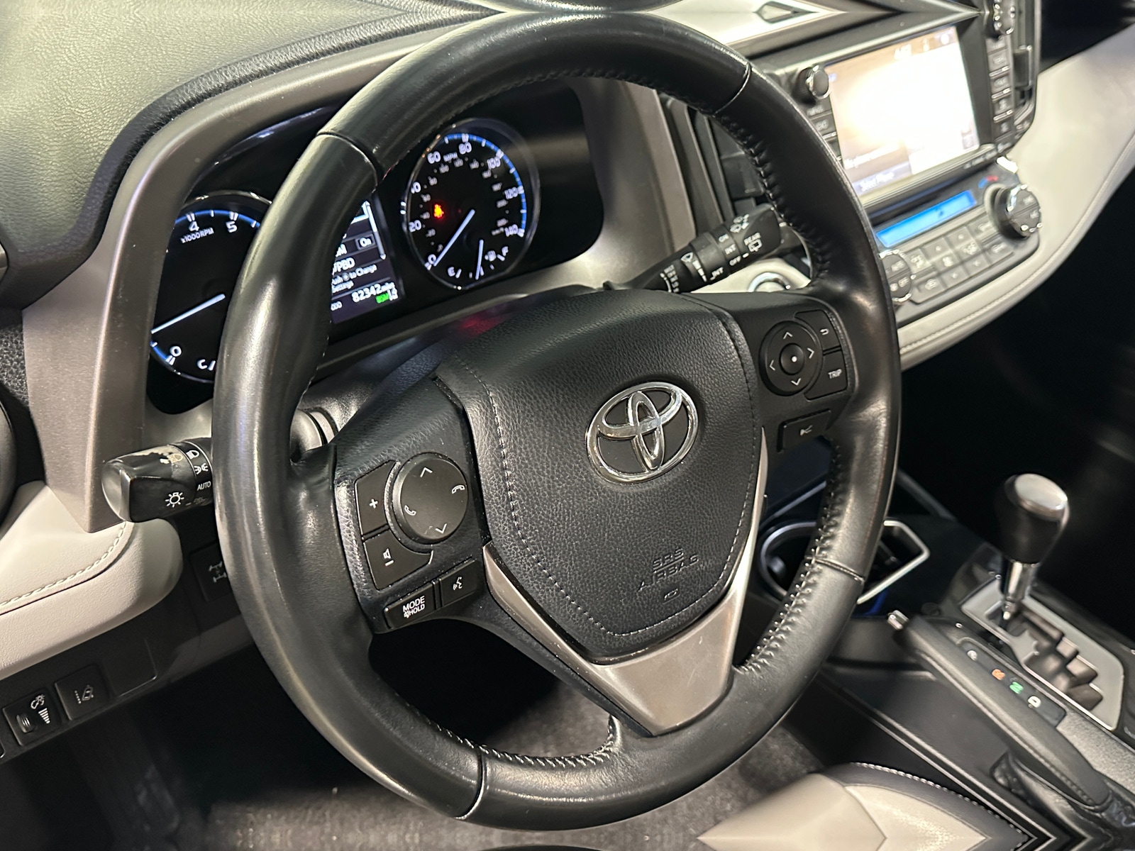 Thumbnail: 2018 Toyota RAV4 - 5