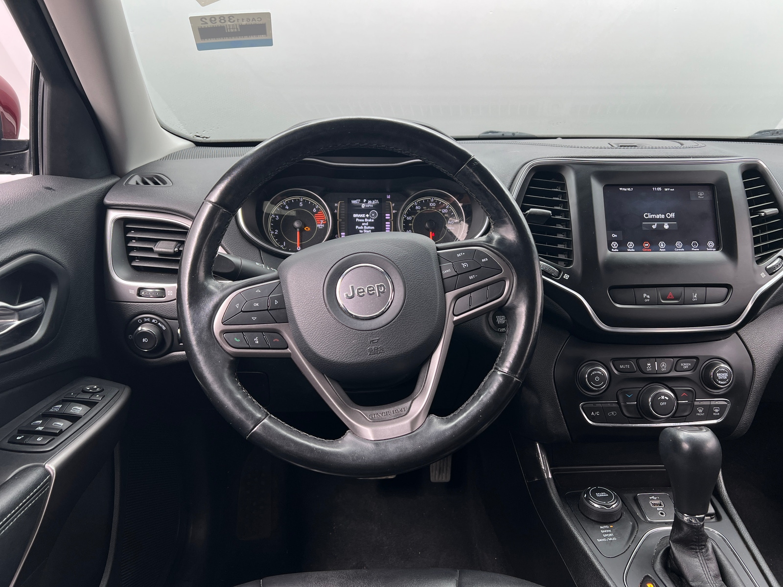 Thumbnail: 2021 Jeep Cherokee - 5