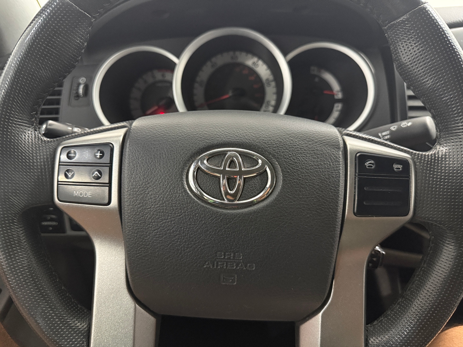 Thumbnail: 2013 Toyota Tacoma - 5