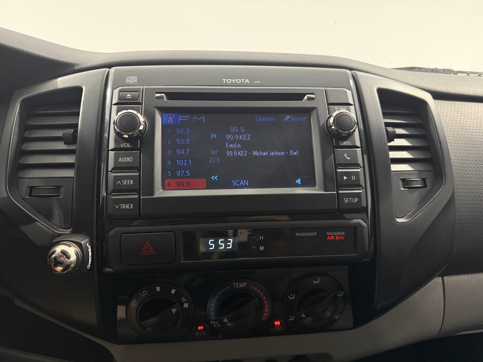Thumbnail: 2013 Toyota Tacoma - 4