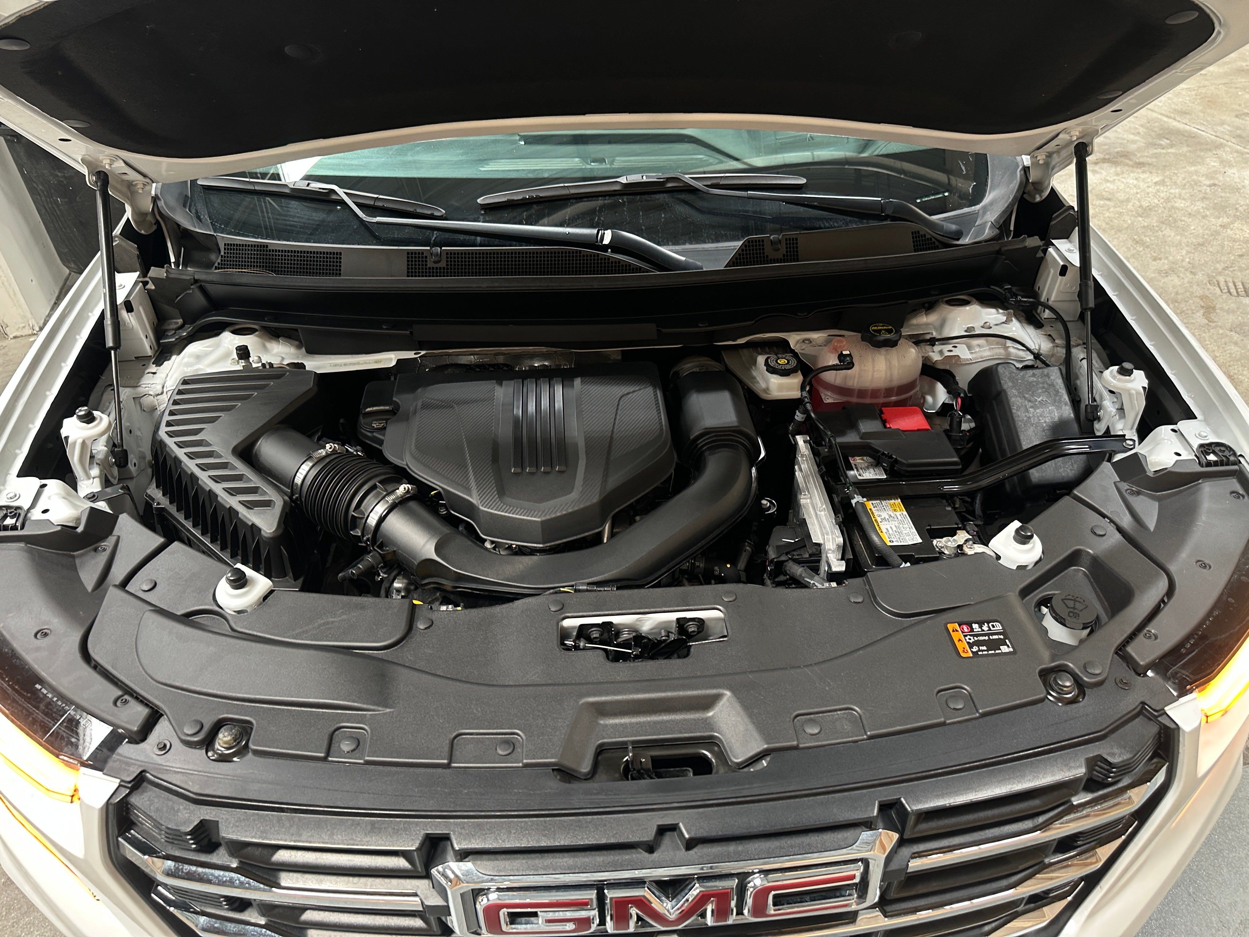 2025 GMC Acadia