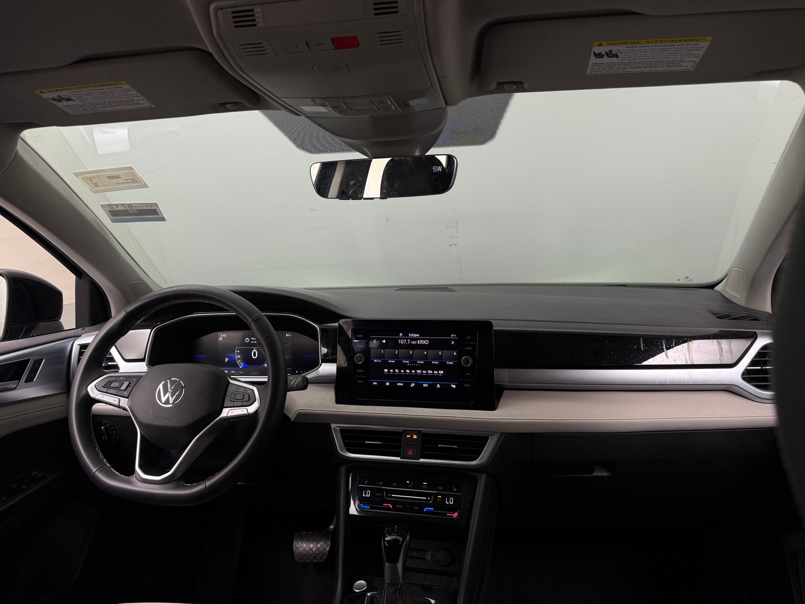 Thumbnail: 2025 Volkswagen Taos - 3