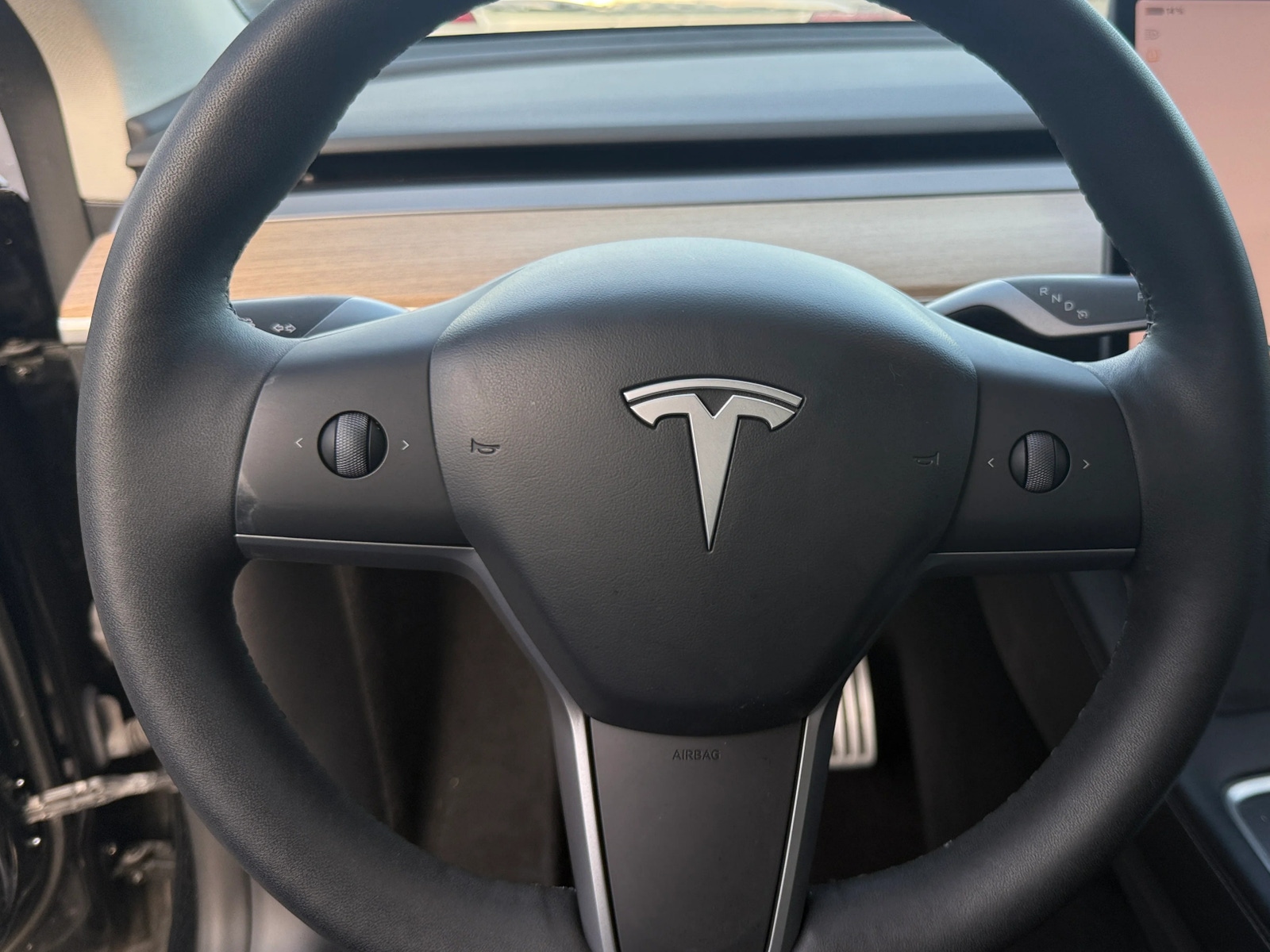 Thumbnail: 2022 Tesla Model Y - 4