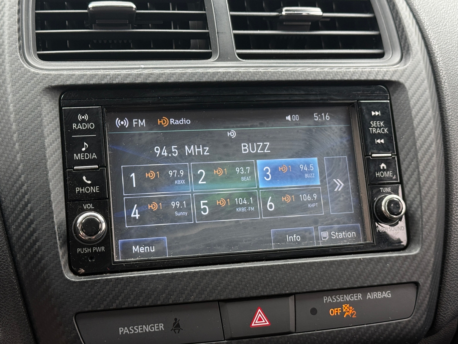 Thumbnail: 2023 Mitsubishi Outlander Sport - 4