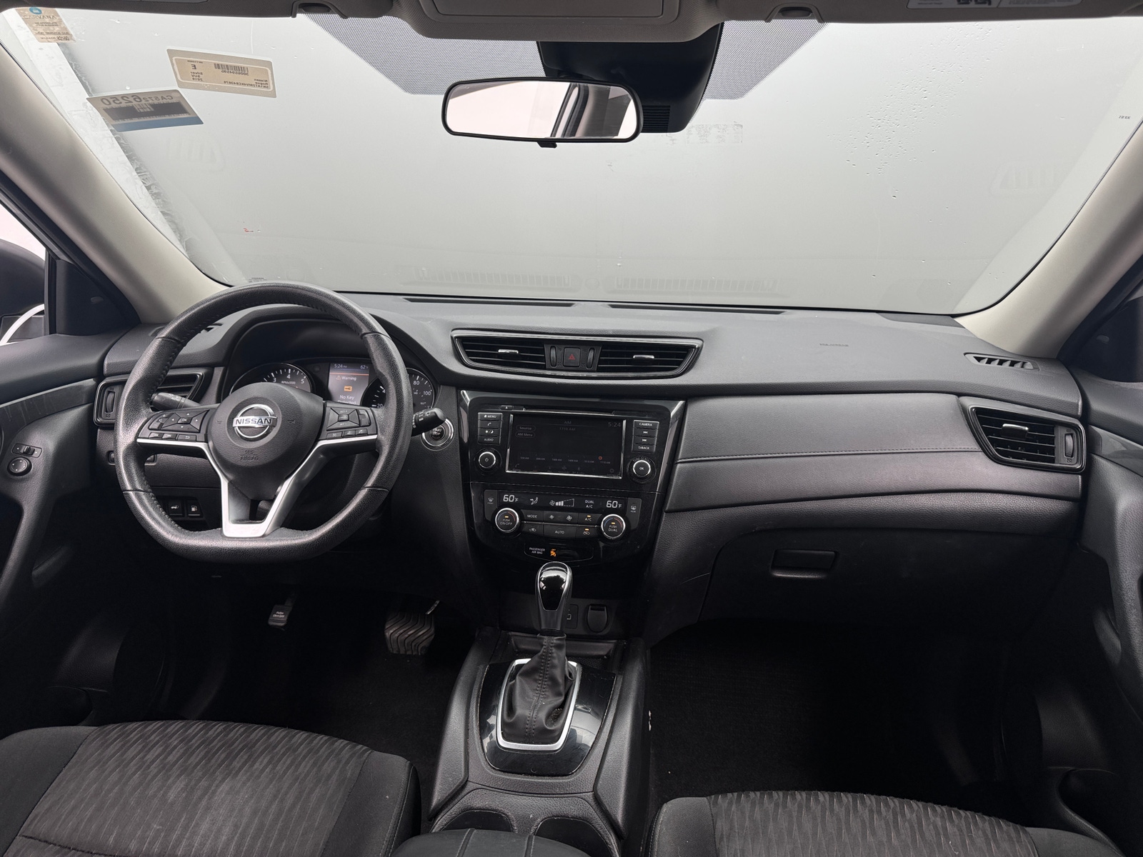 Thumbnail: 2019 Nissan Rogue - 3