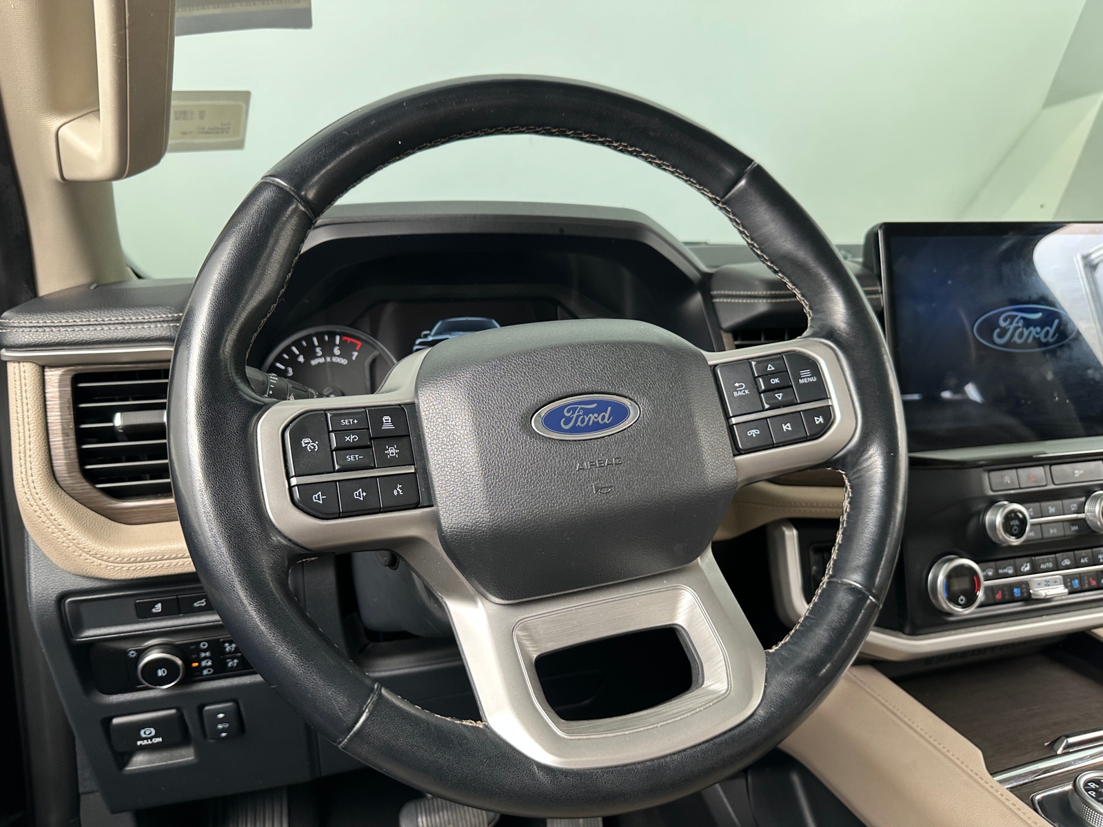 Thumbnail: 2024 Ford Expedition MAX - 4