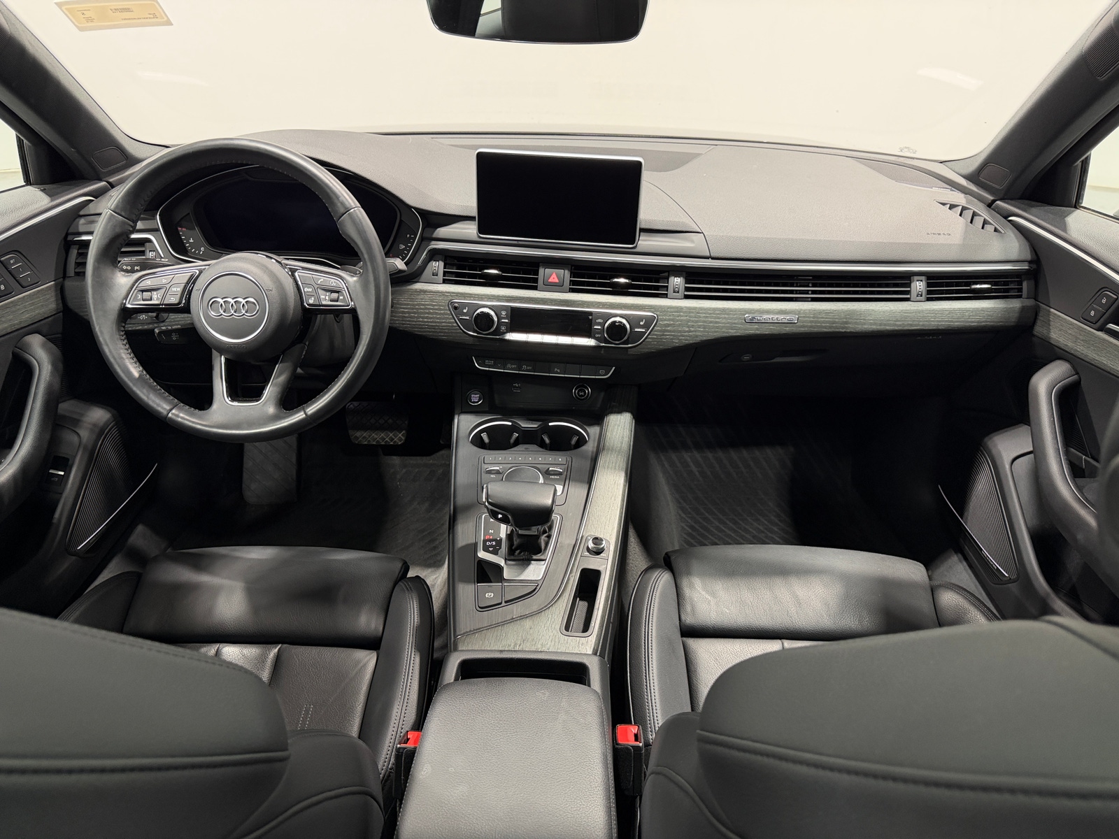 Thumbnail: 2018 Audi A4 - 3