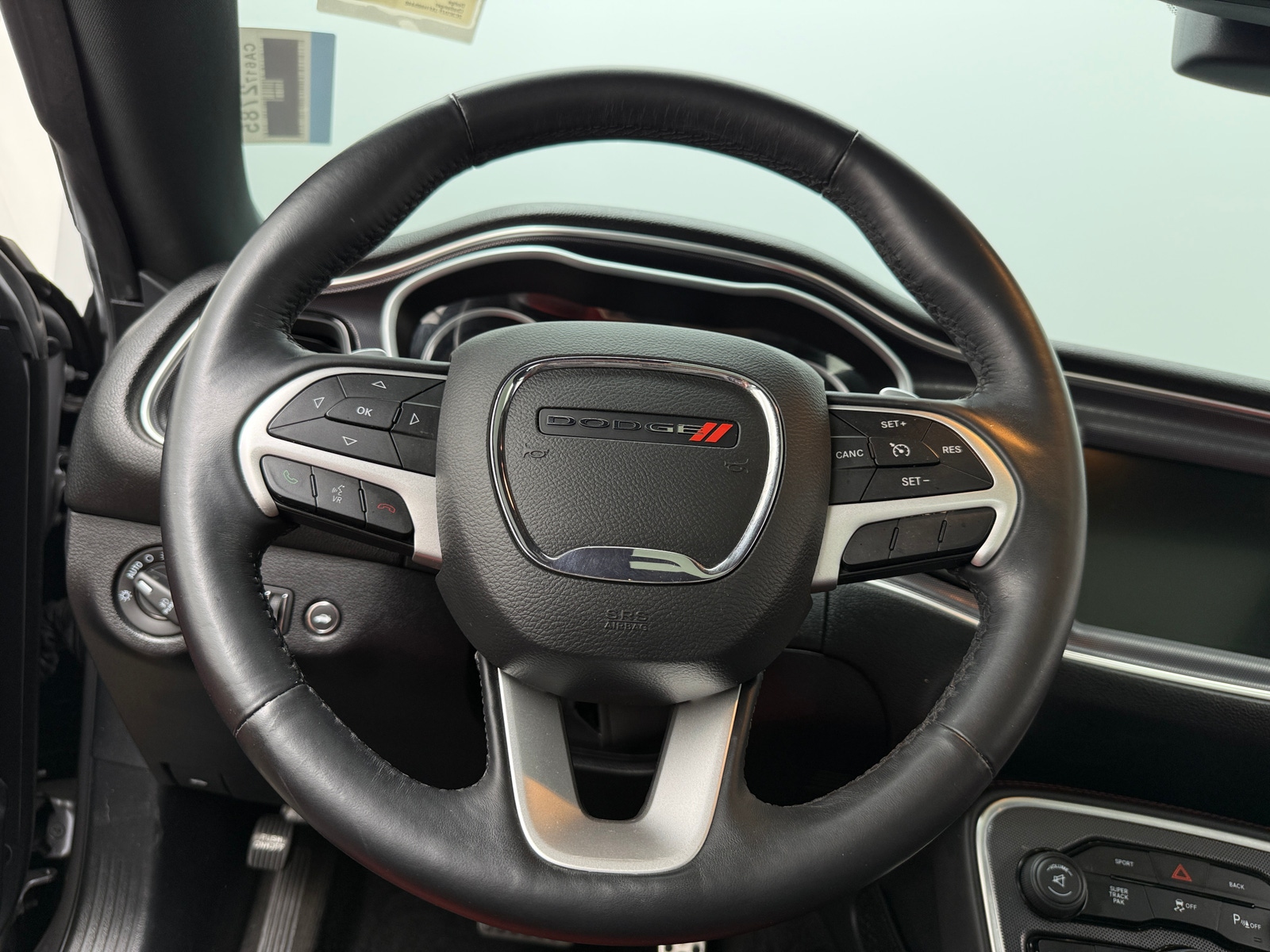 Thumbnail: 2015 Dodge Challenger - 3