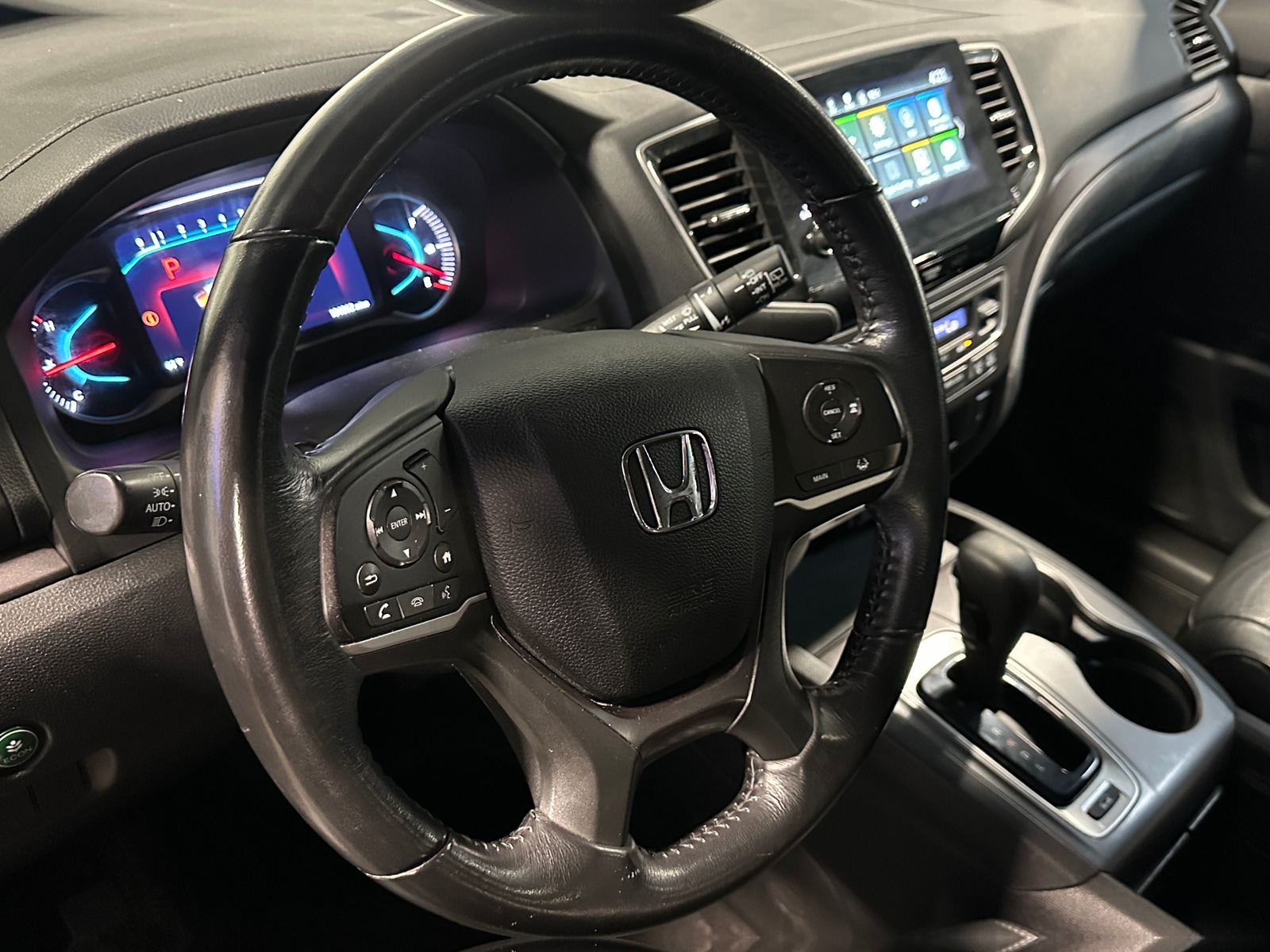 Thumbnail: 2019 Honda Pilot - 4