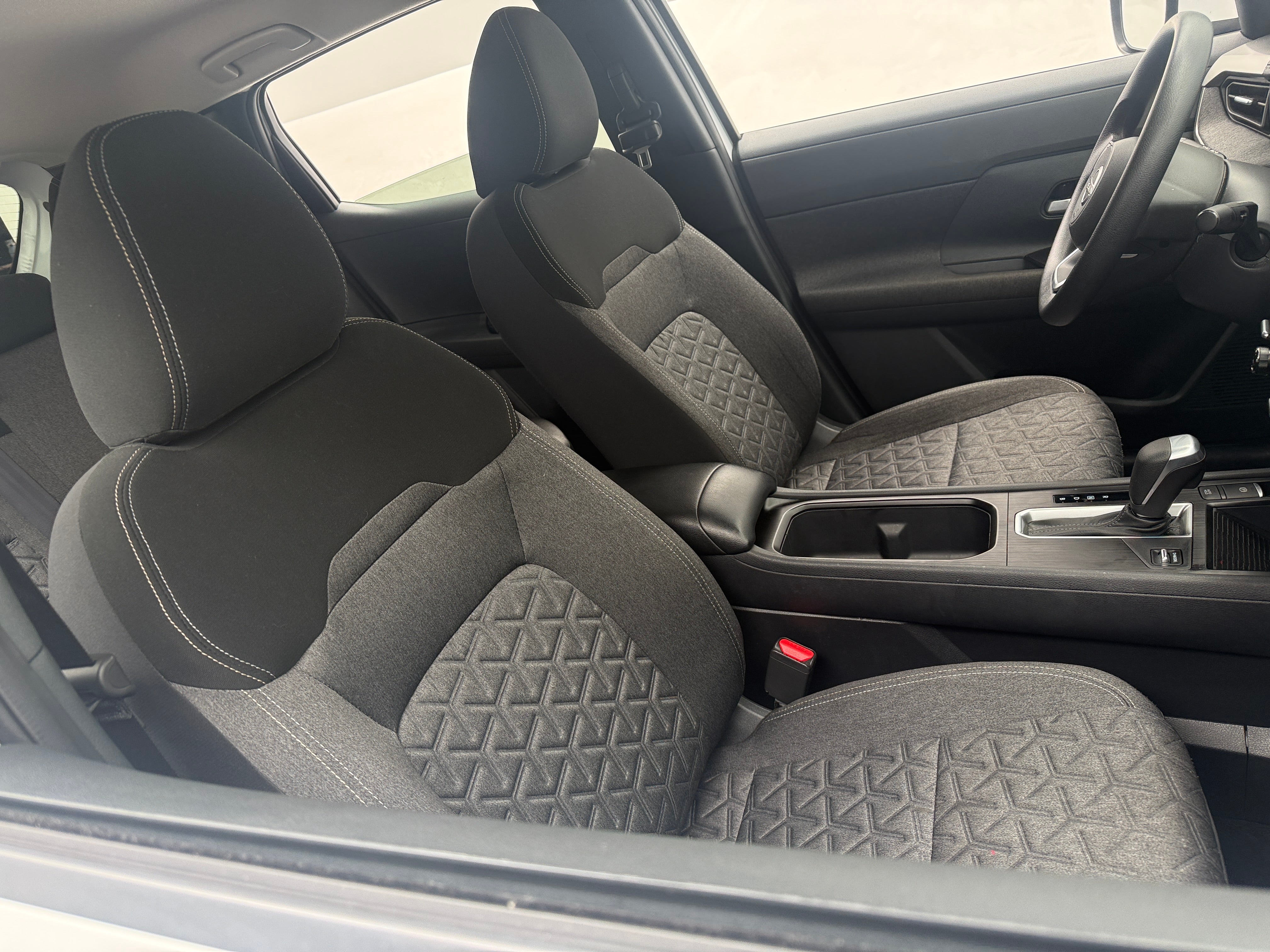 Used 2025 Nissan Kicks SV with VIN 3N8AP6CA4SL312372 for sale in South Chesterfield, VA