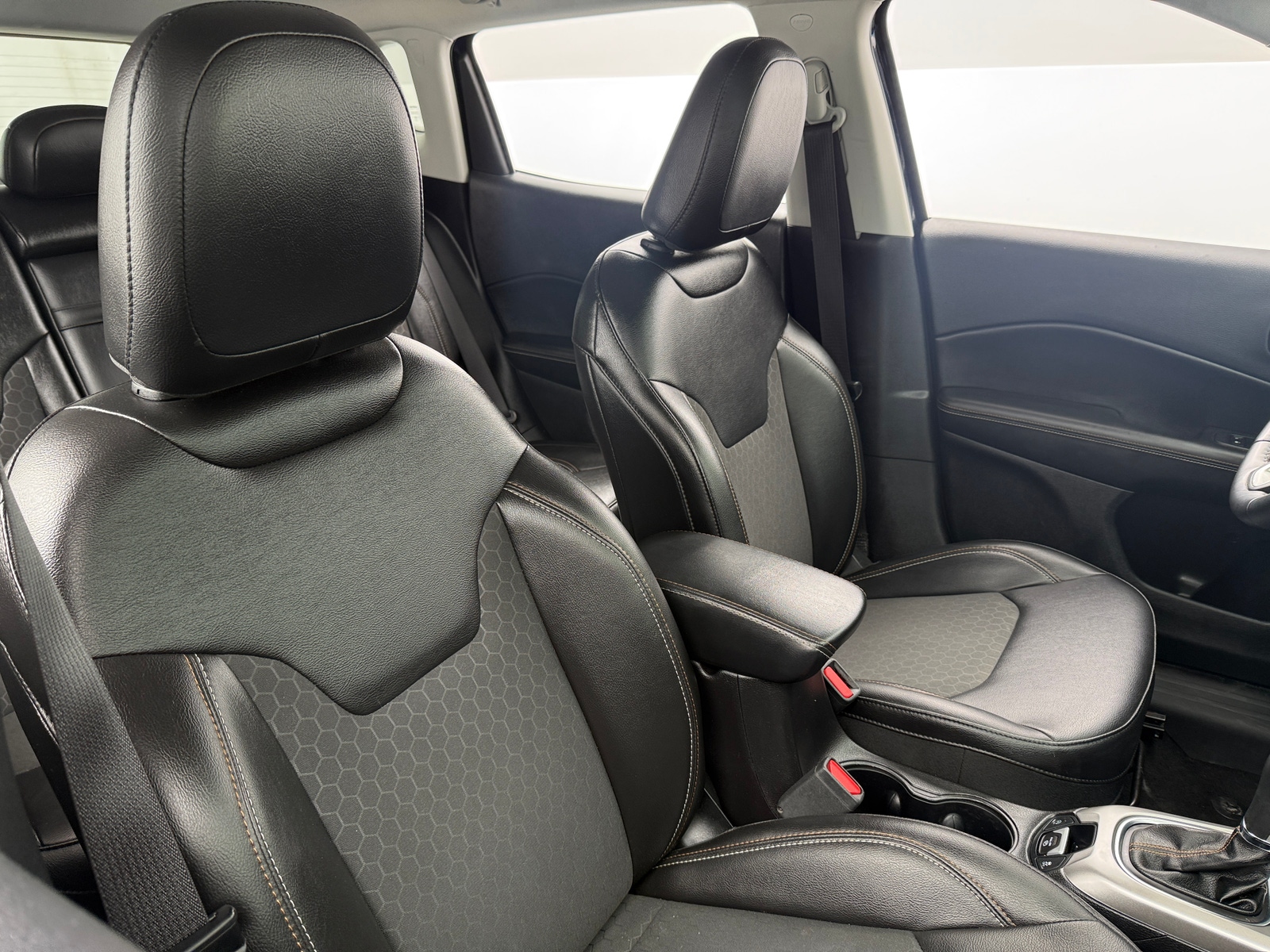 Thumbnail: 2019 Jeep Compass - 2