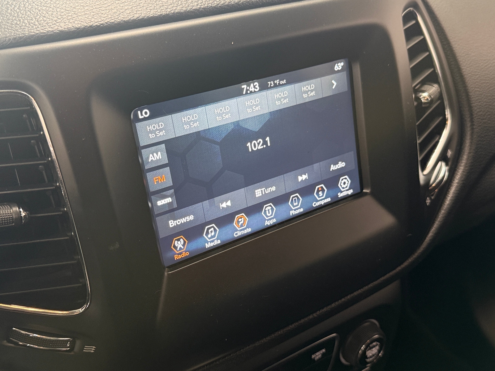 Thumbnail: 2019 Jeep Compass - 4