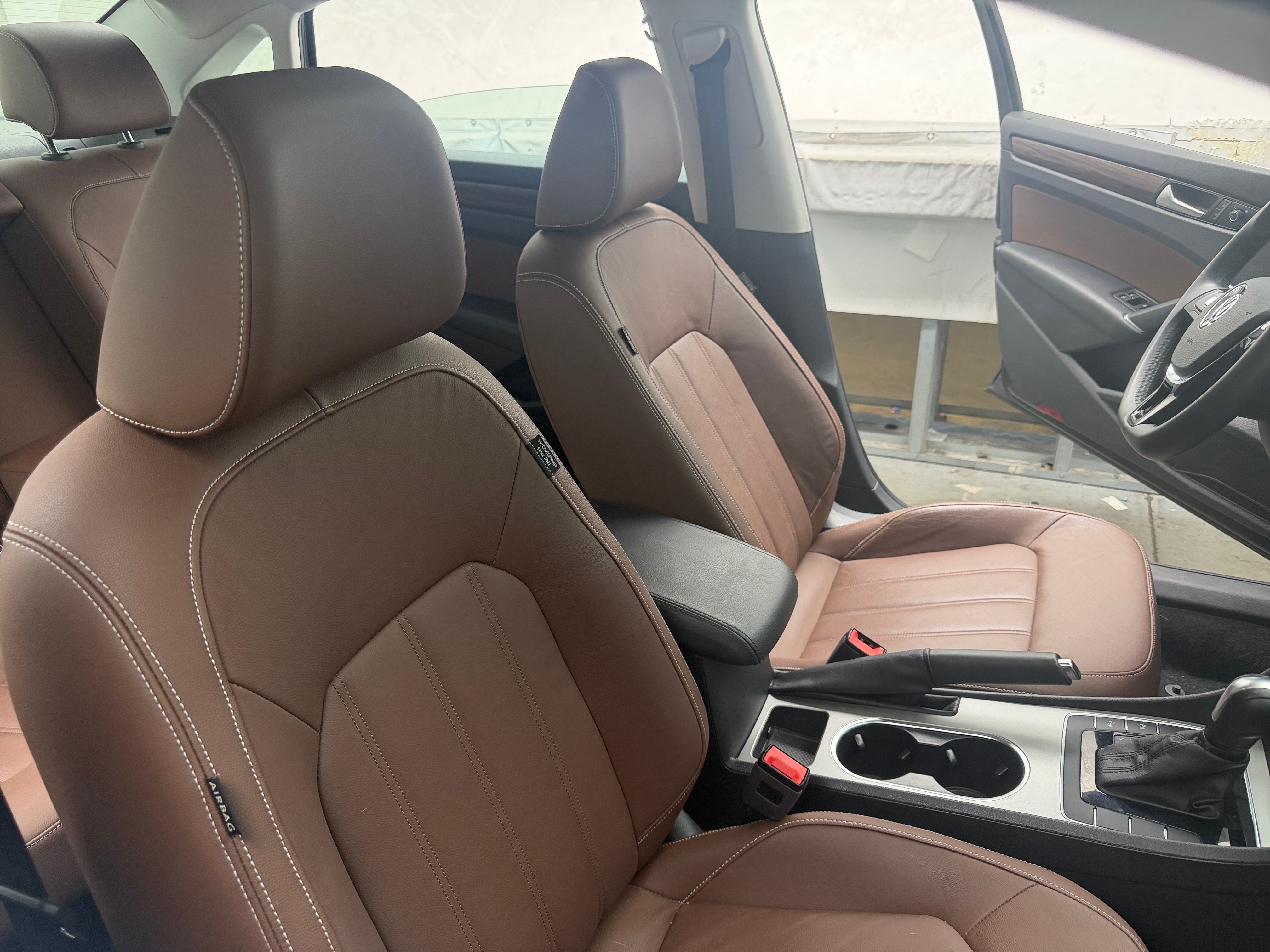 2022 Volkswagen Passat Limited Edition