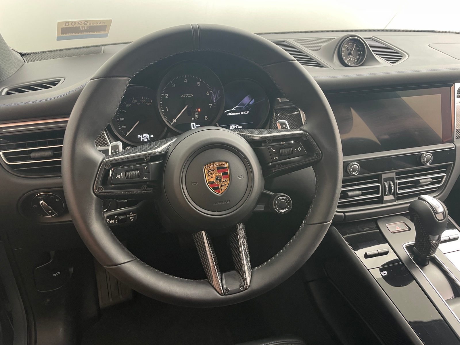 Thumbnail: 2025 Porsche Macan - 5