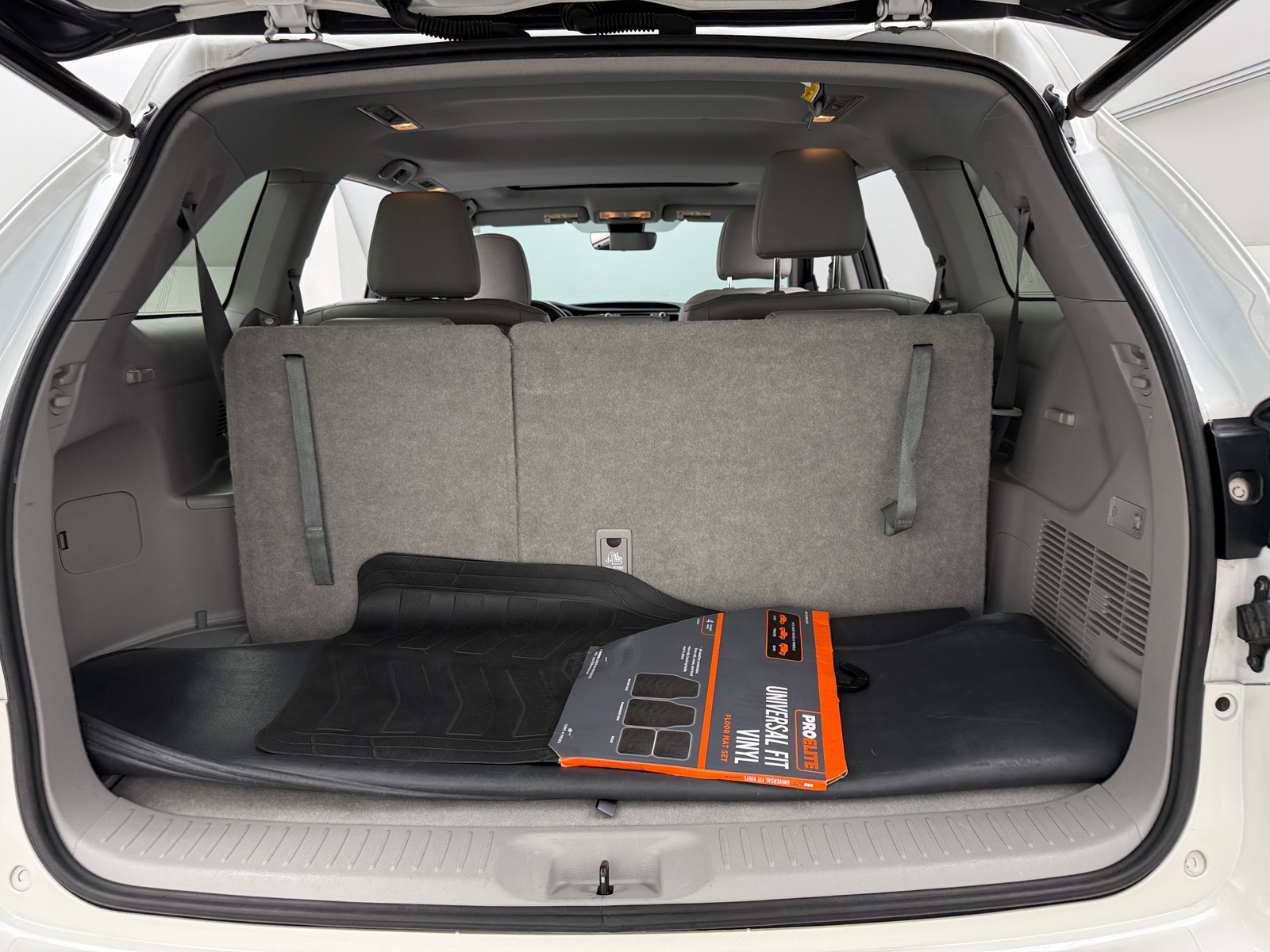 Thumbnail: 2019 Toyota Highlander - 7