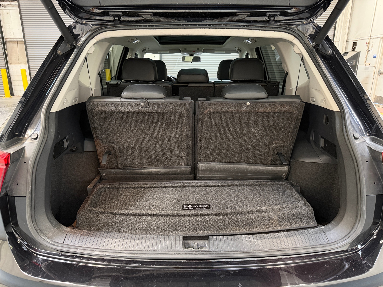 Thumbnail: 2018 Volkswagen Tiguan - 7
