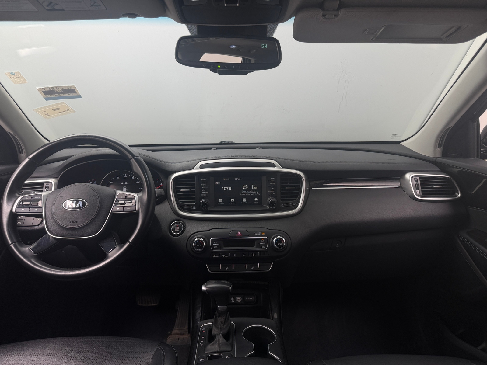 Thumbnail: 2020 Kia Sorento - 2