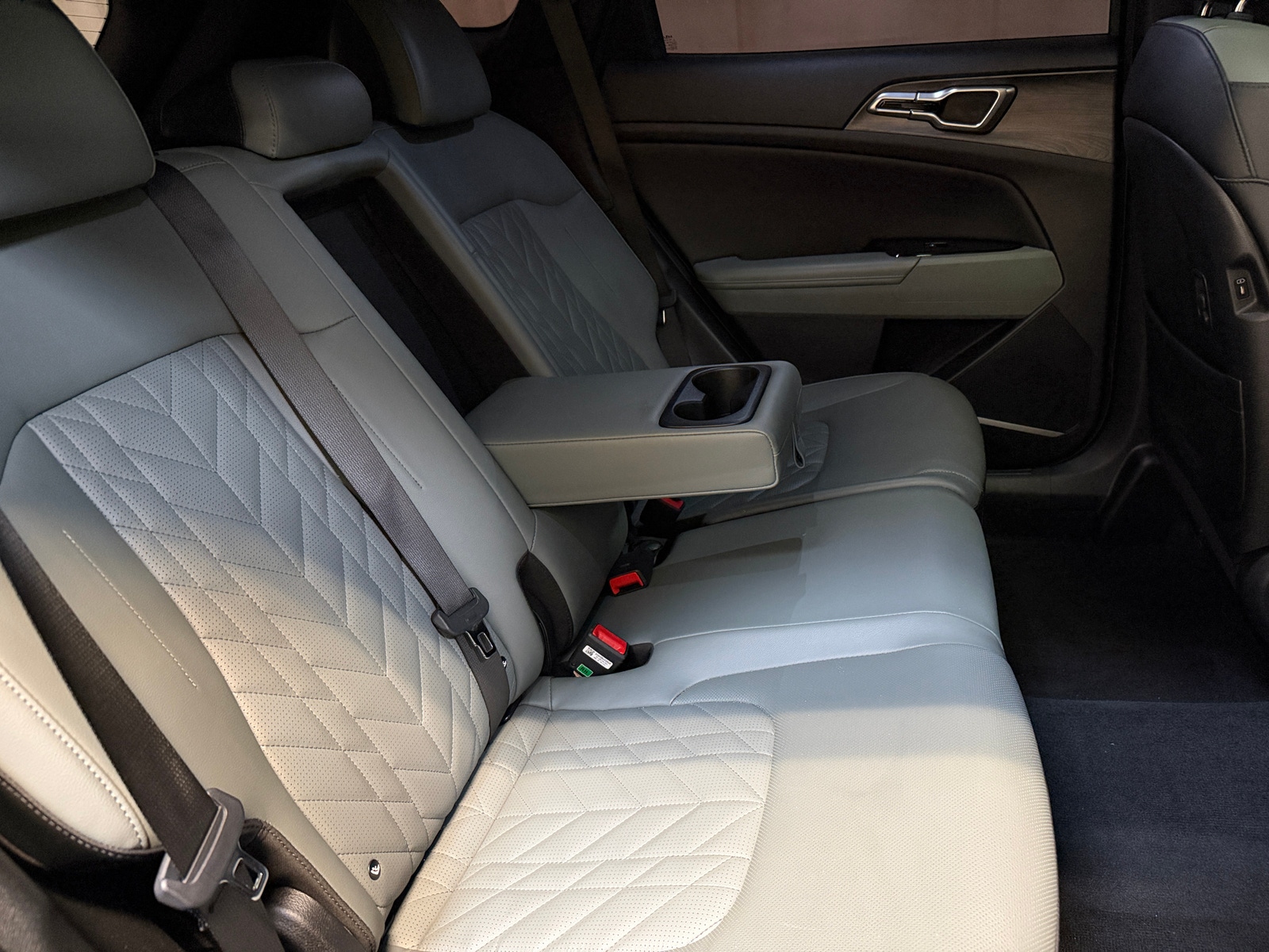 Thumbnail: 2023 Kia Sportage - 5
