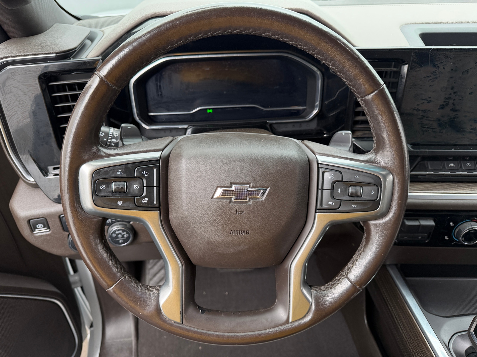 Thumbnail: 2023 Chevrolet Silverado 1500 - 5