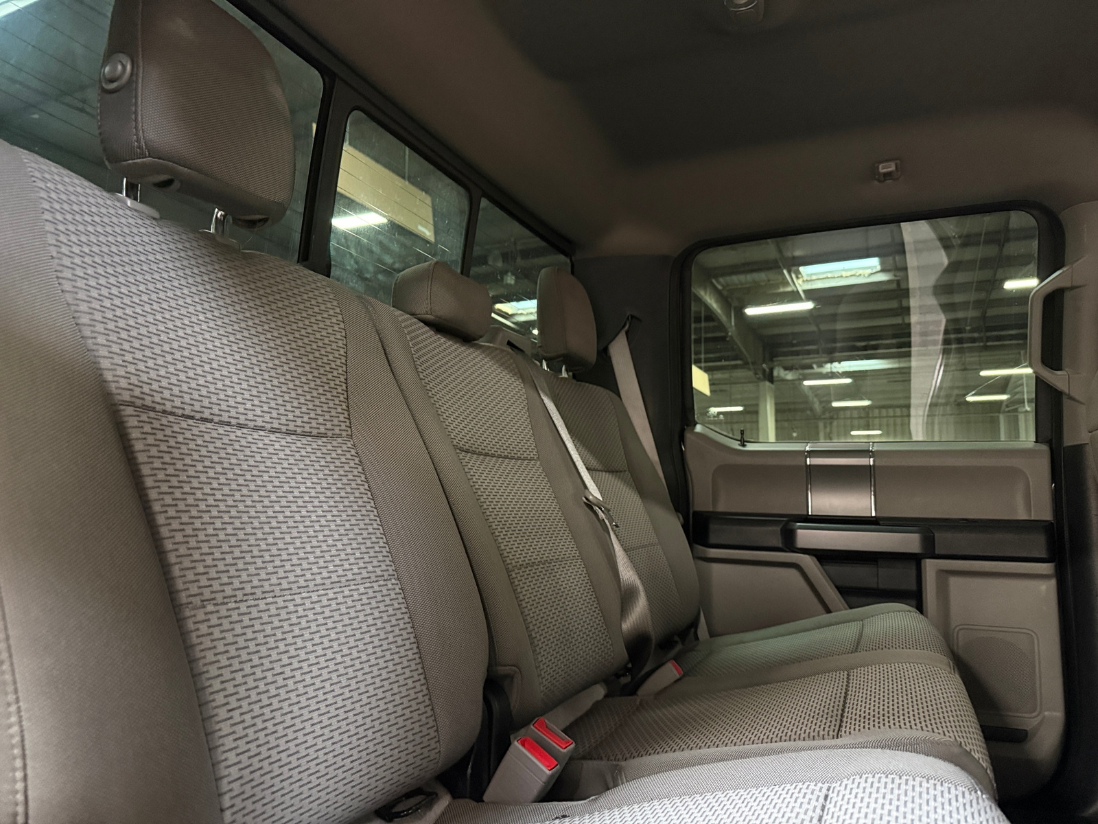 Thumbnail: 2019 Ford Econoline - 6