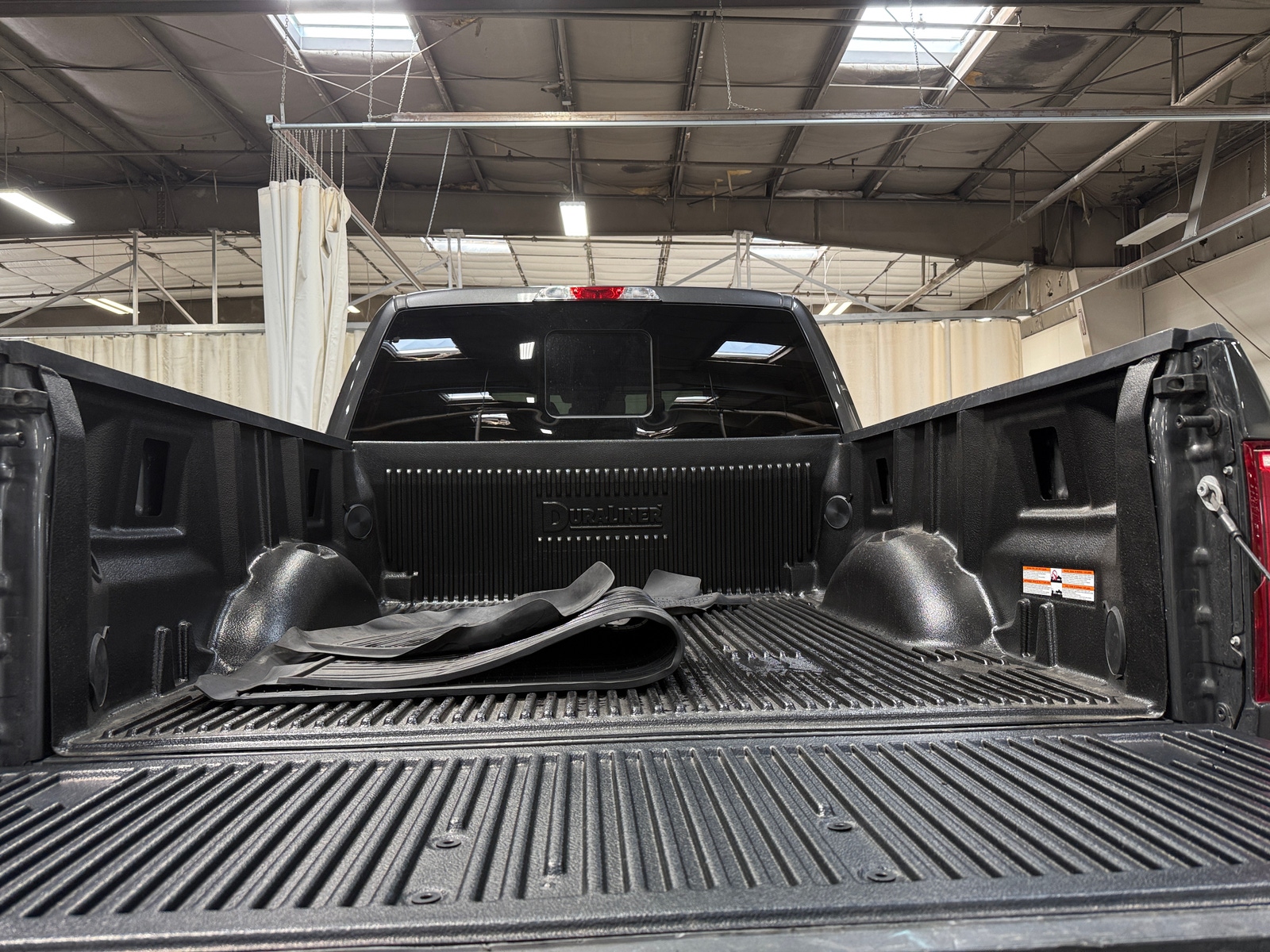 Thumbnail: 2019 Ford Econoline - 7