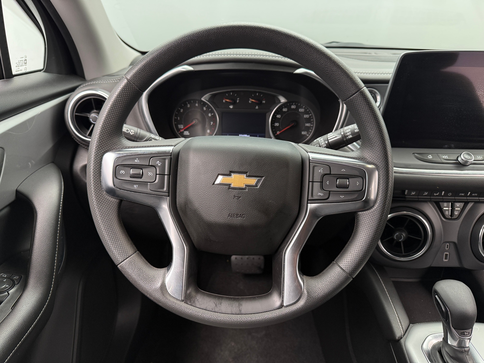 Thumbnail: 2025 Chevrolet Blazer - 5