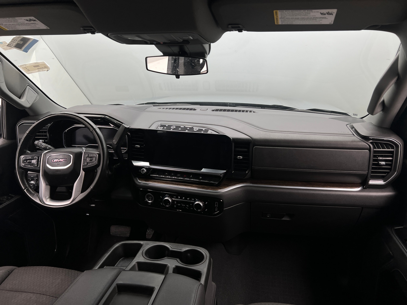 Thumbnail: 2023 GMC Sierra 1500 - 3