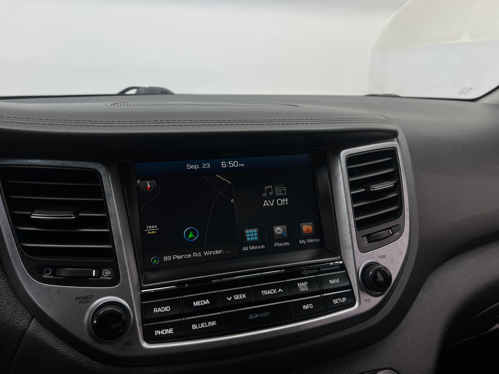 Thumbnail: 2016 Hyundai Tucson - 4