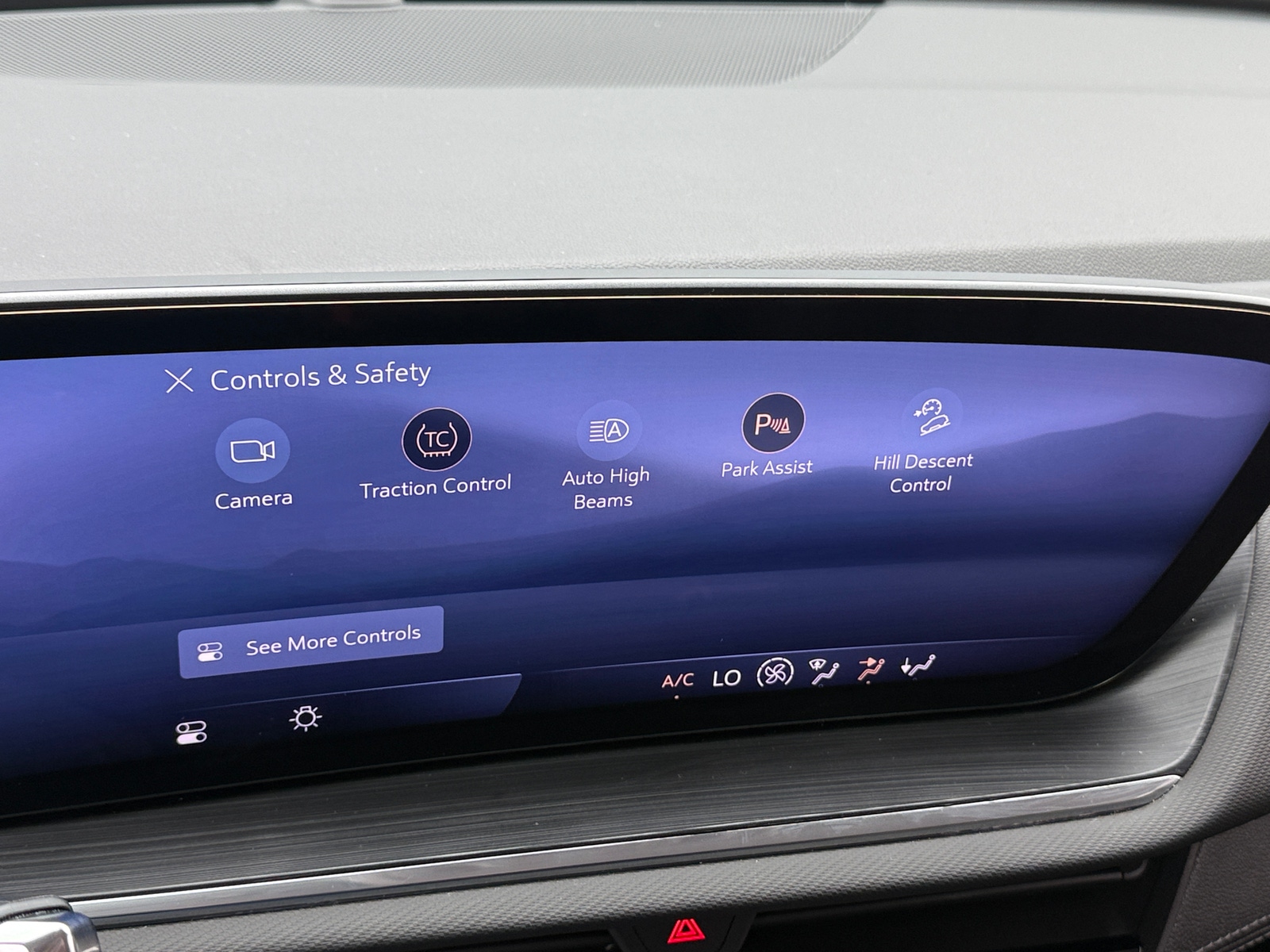 Thumbnail: 2024 Buick Envision - 3