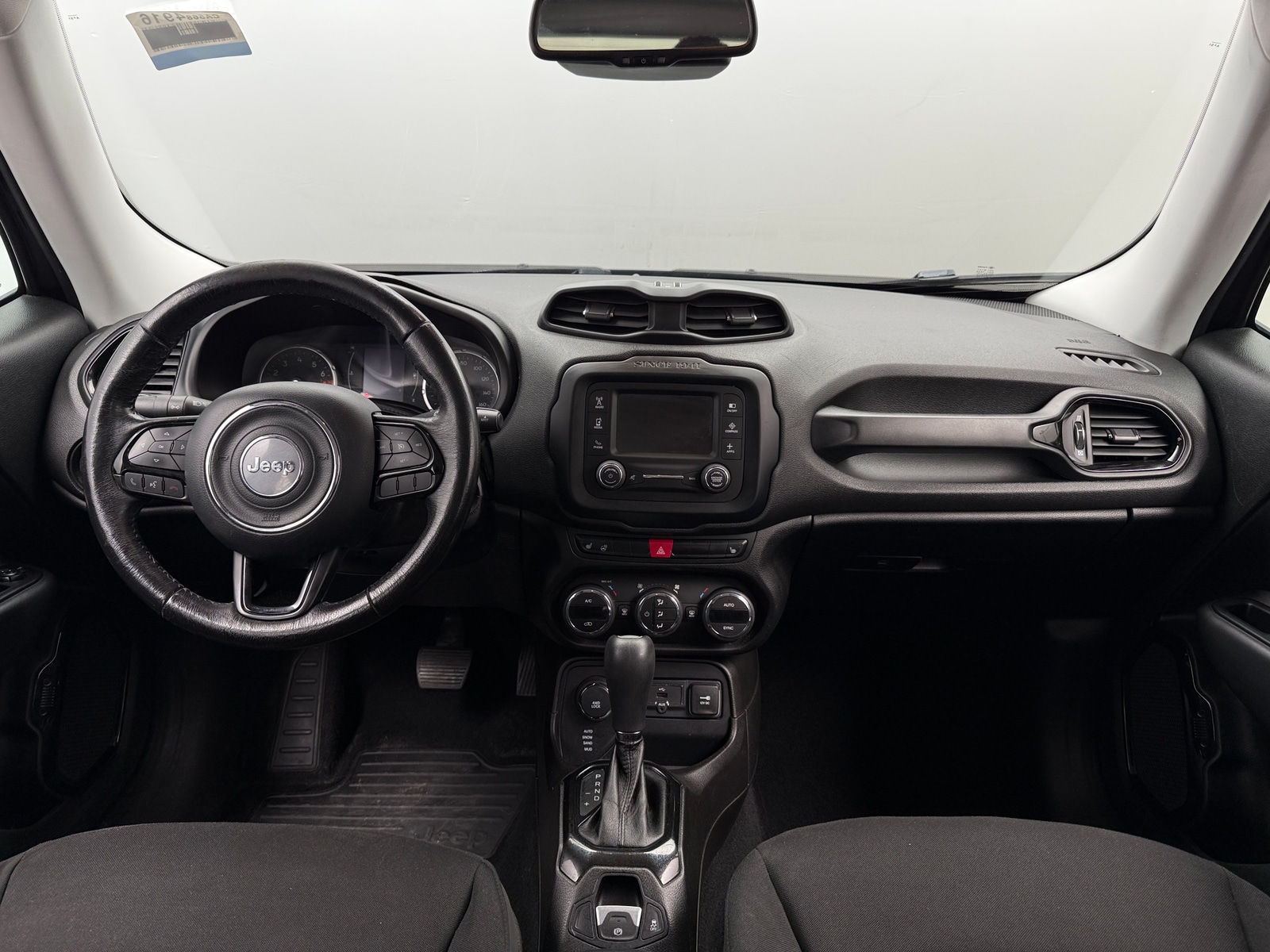 Thumbnail: 2016 Jeep Renegade - 3