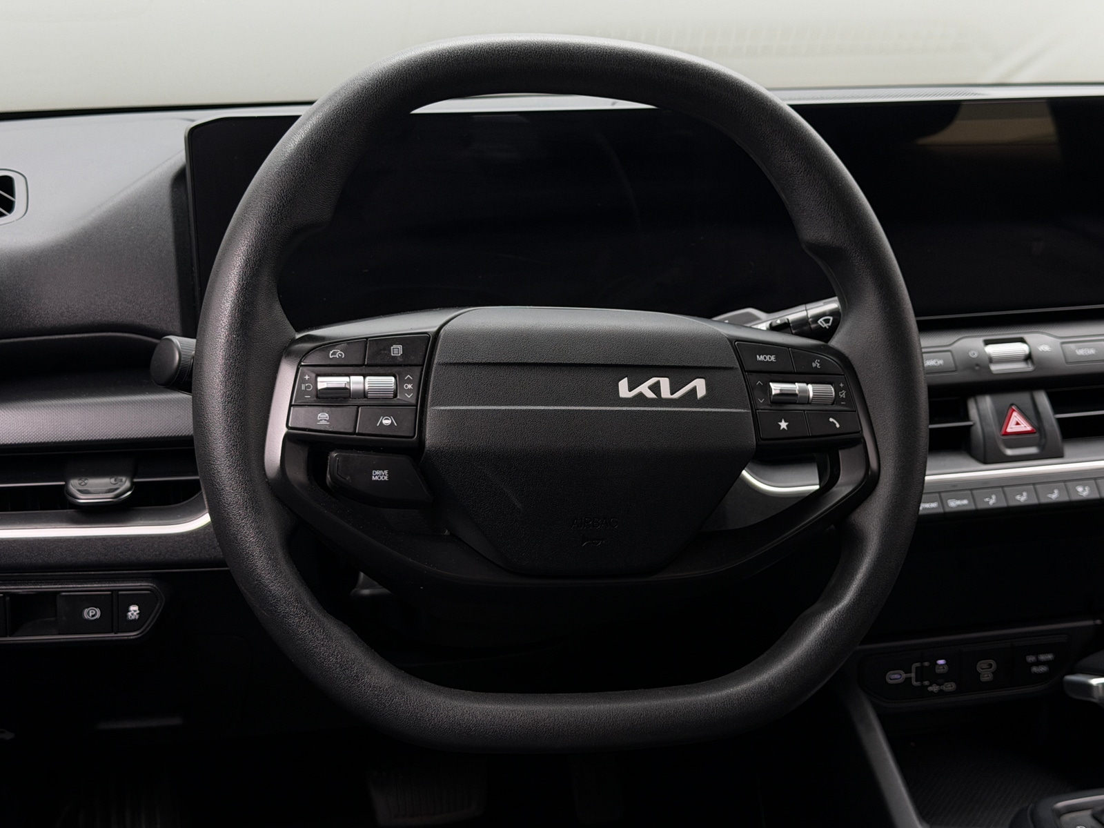 Thumbnail: 2025 Kia K4 - 5