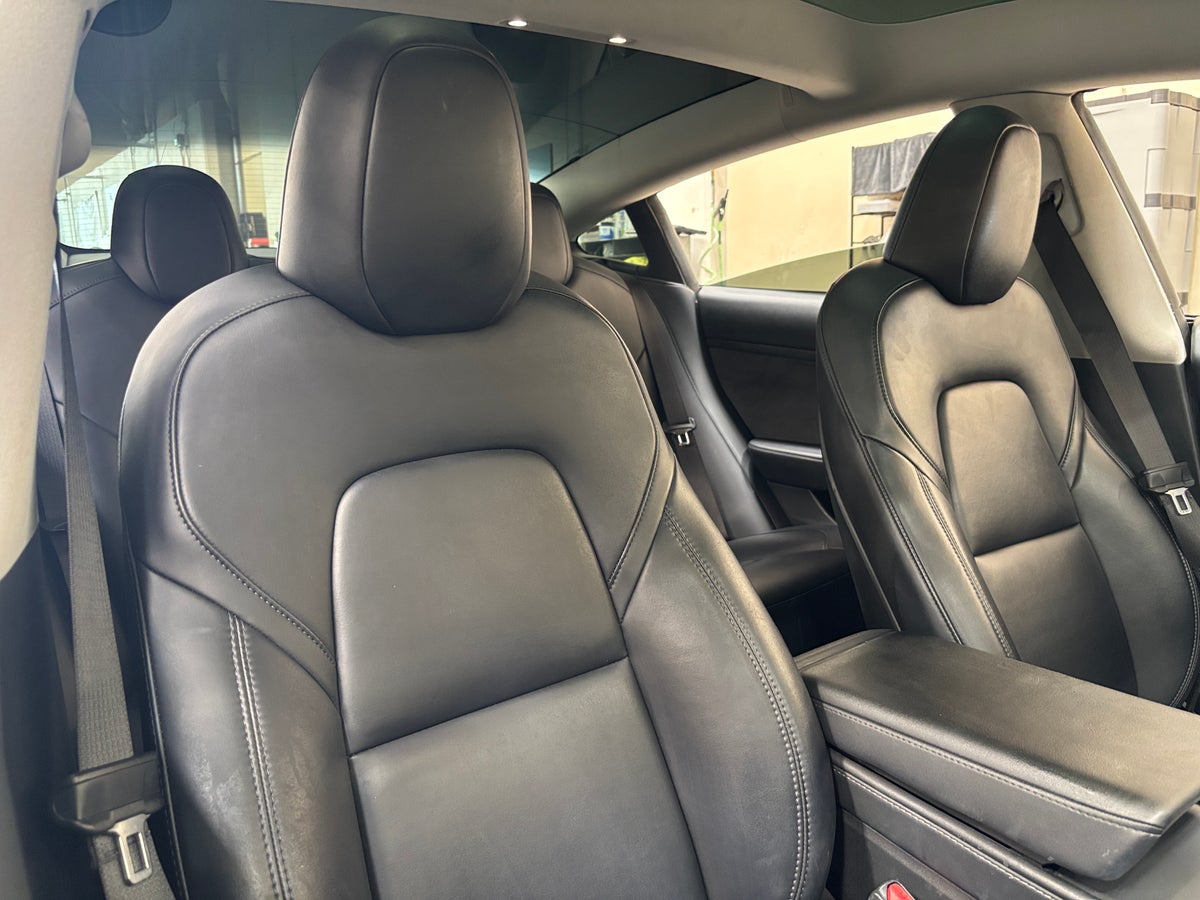 2023 Tesla Model 3 Rear-Wheel Drive in Midnight Silver Metallic — photo 2